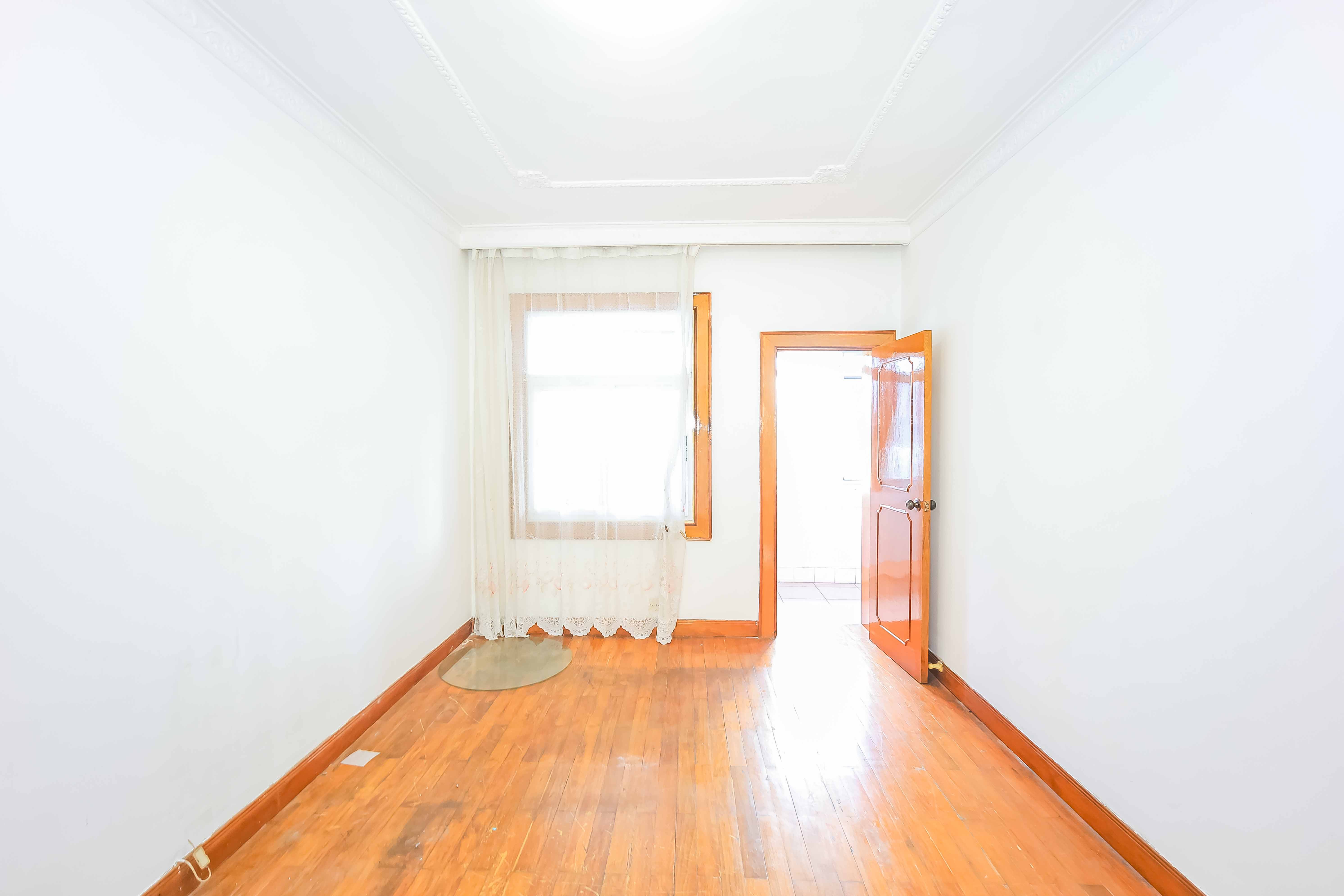 东瓜山二村  2室2厅1卫    45.0万卧室