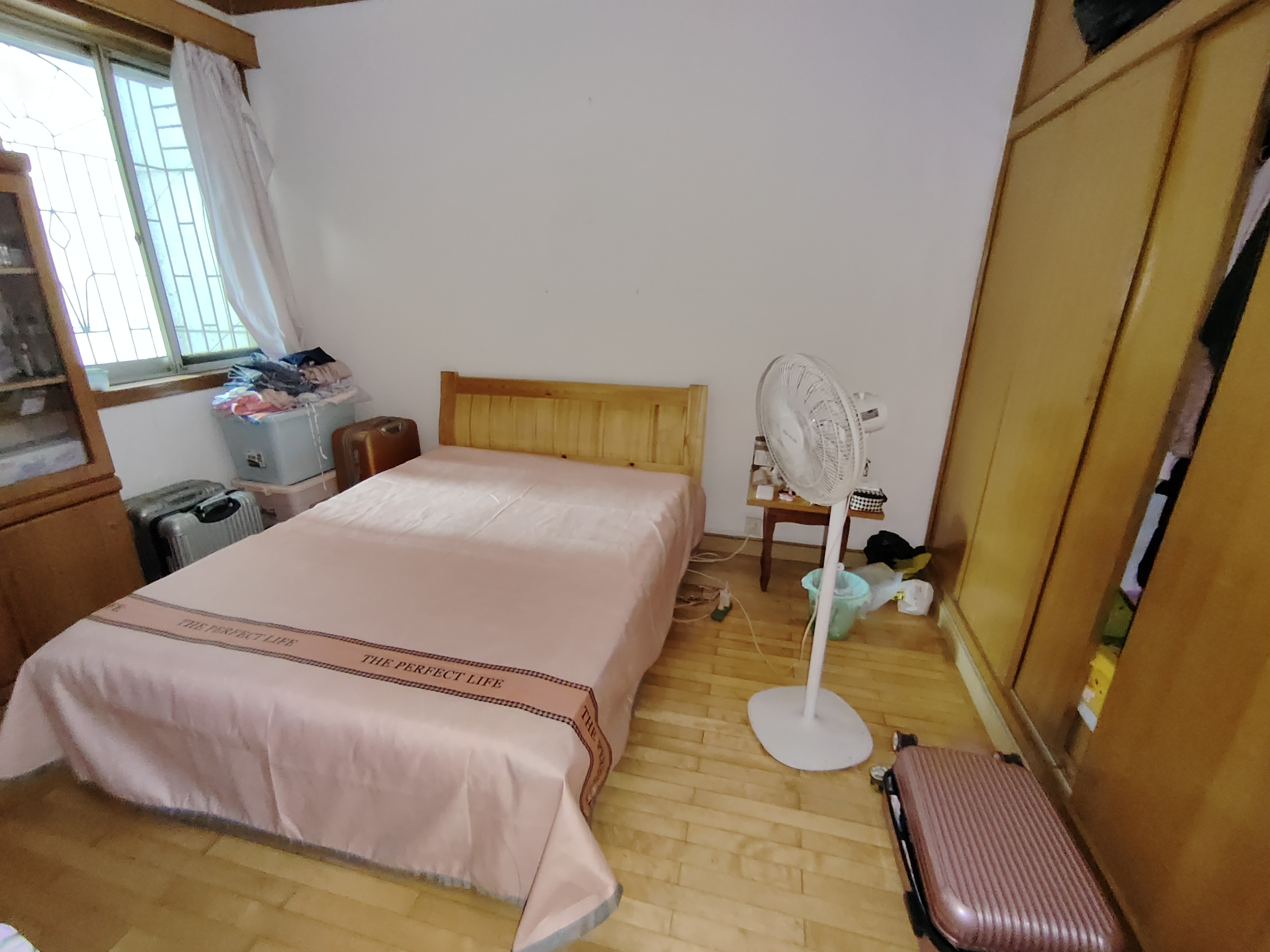 嵩山公寓 3室2厅1卫 50.0万 嵩山公寓 3室2厅1卫 50.0万室内图