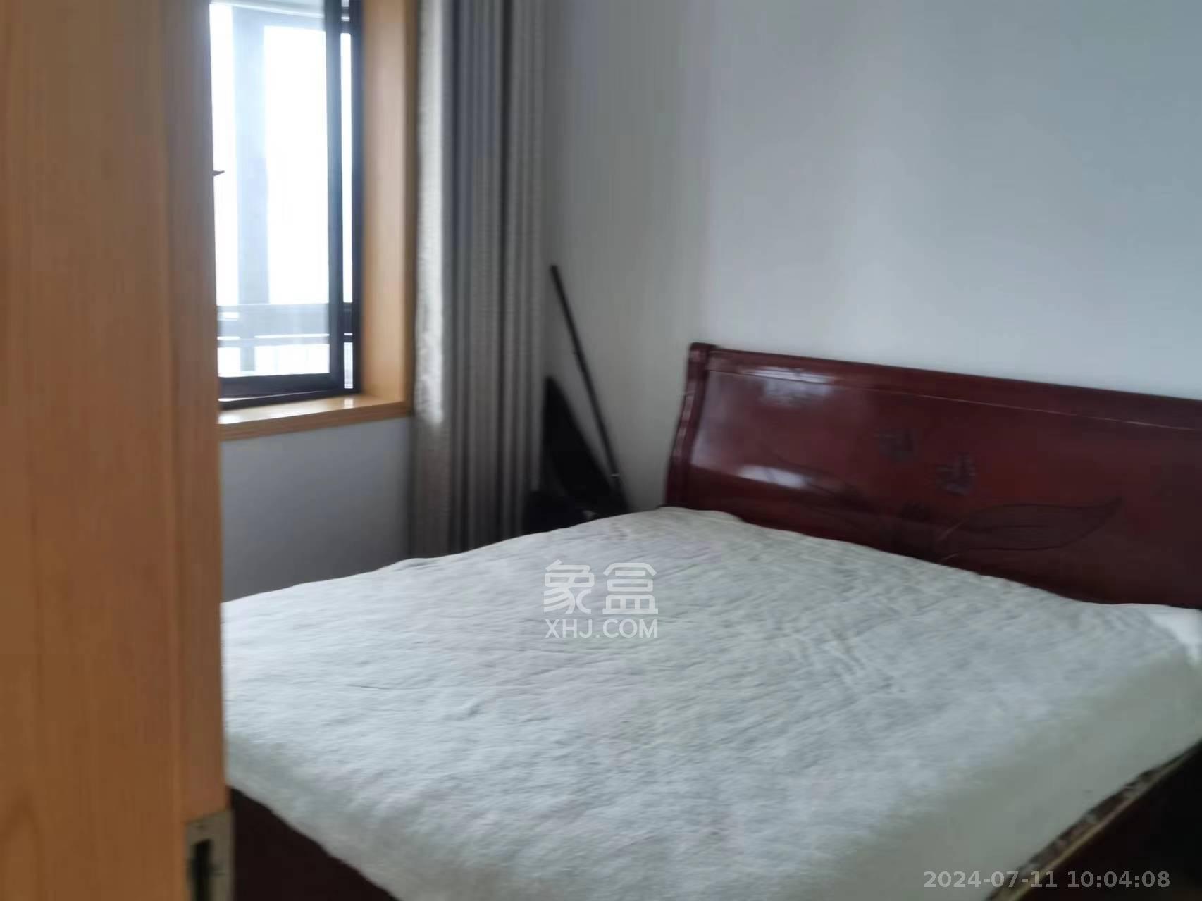 上东辛顿公寓  2室1厅1卫   2600.00元/月室内图