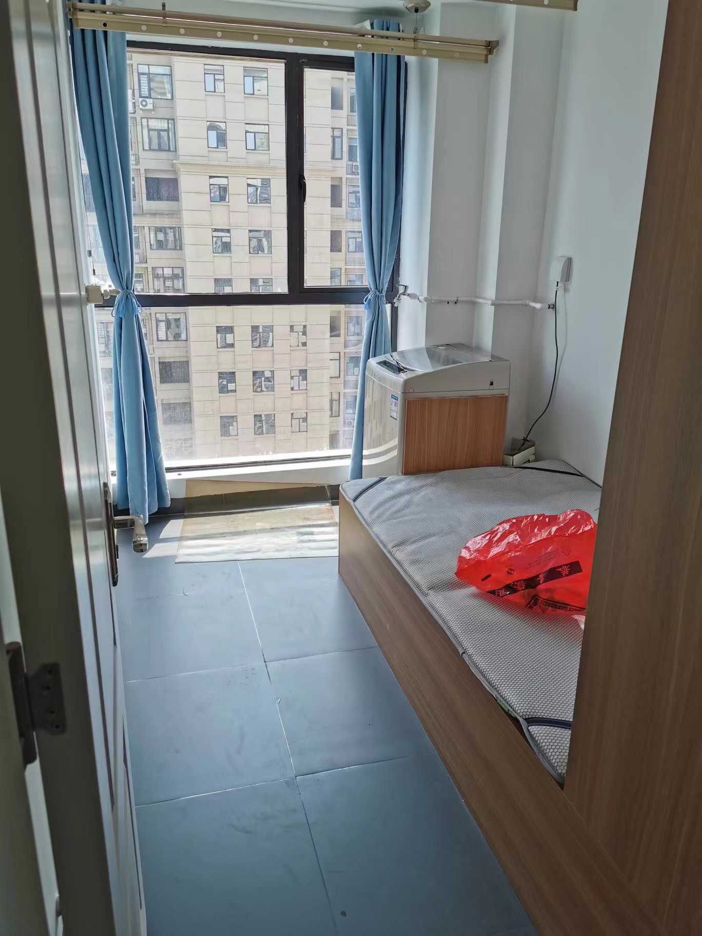 五江碧桂园城市广场 2室1厅1卫 2000.0元/月 五江碧桂园城市广场 2室1厅1卫 2000.0元/月室内图