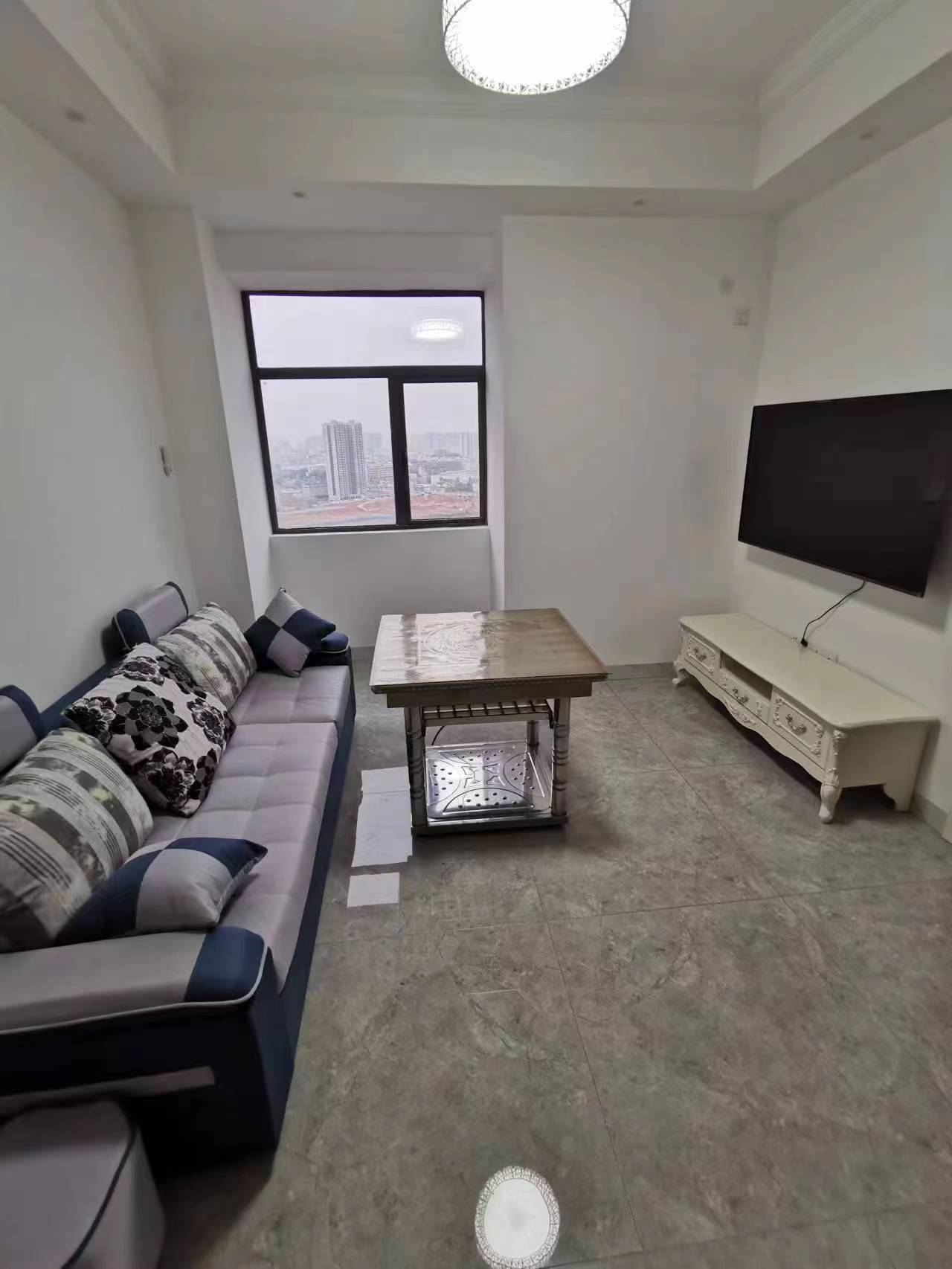 五江碧桂园城市广场 2室1厅1卫 2000.0元/月 五江碧桂园城市广场 2室1厅1卫 2000.0元/月室内图