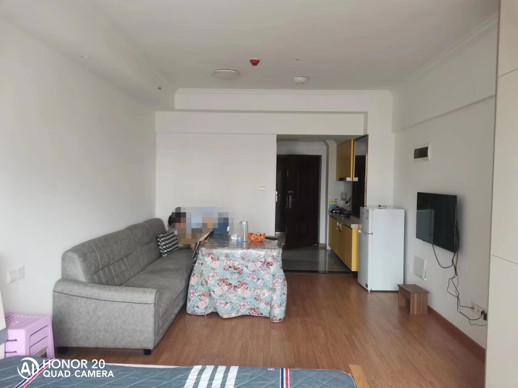 五江碧桂园城市广场 1室1厅1卫 1400.0元/月 五江碧桂园城市广场 1室1厅1卫 1400.0元/月室内图