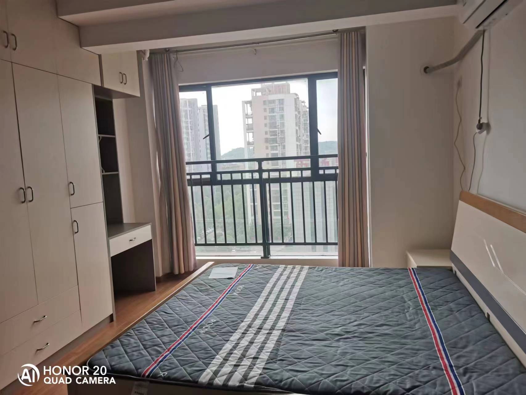 五江碧桂园城市广场 1室1厅1卫 1400.0元/月 五江碧桂园城市广场 1室1厅1卫 1400.0元/月室内图