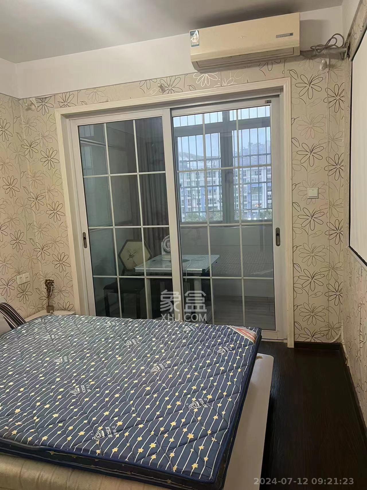 港务局宿舍(鸿图公寓) 1室1厅1卫 1600.0元/月 港务局宿舍(鸿图公寓) 1室1厅1卫 1600.0元/月室内图