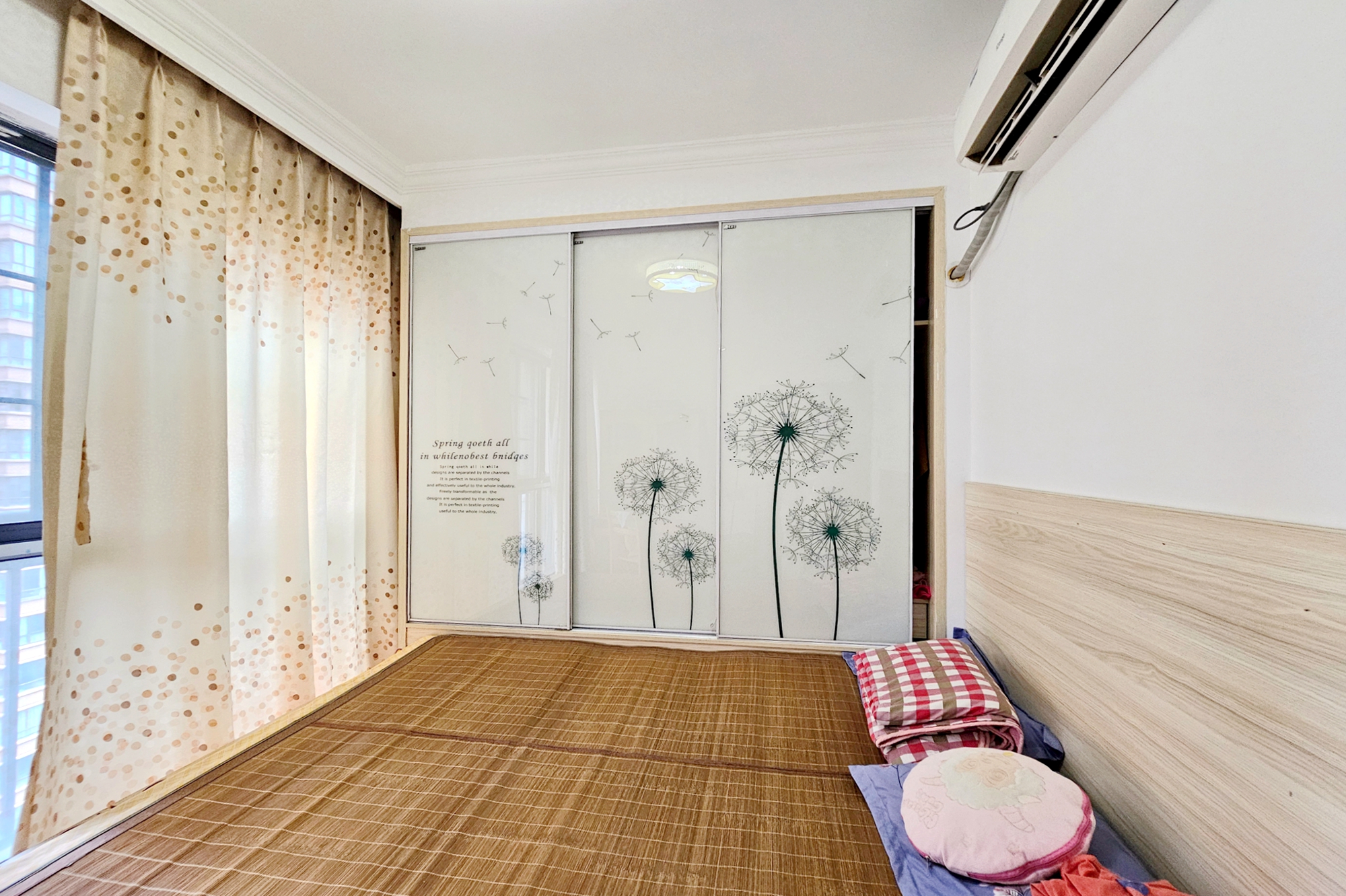 武广美誉 2室2厅1卫 82.0万 武广美誉 2室2厅1卫 82.0万卧室