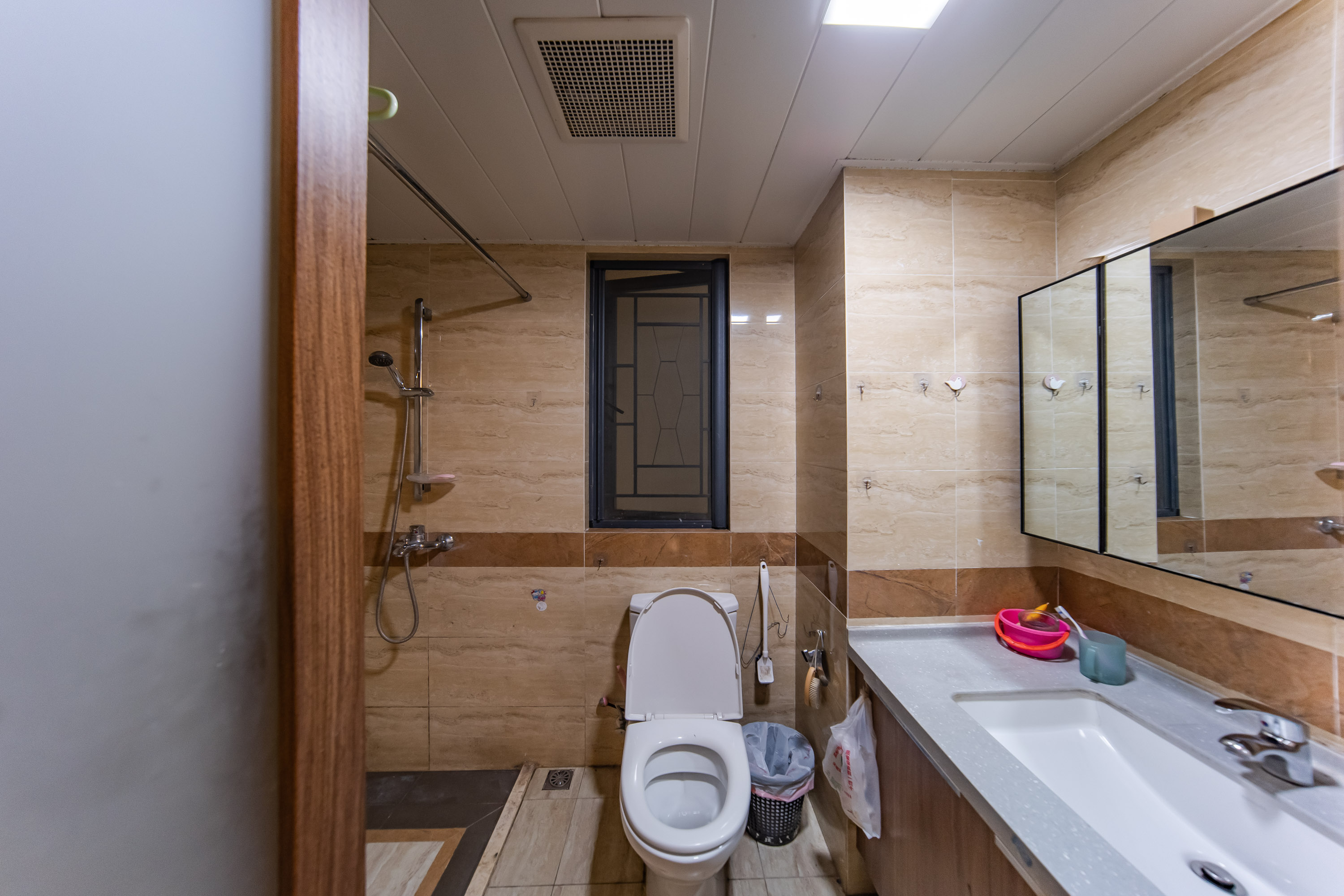 万科白鹭郡  3室2厅2卫    135.0万 万科白鹭郡  3室2厅2卫    135.0万卫生间