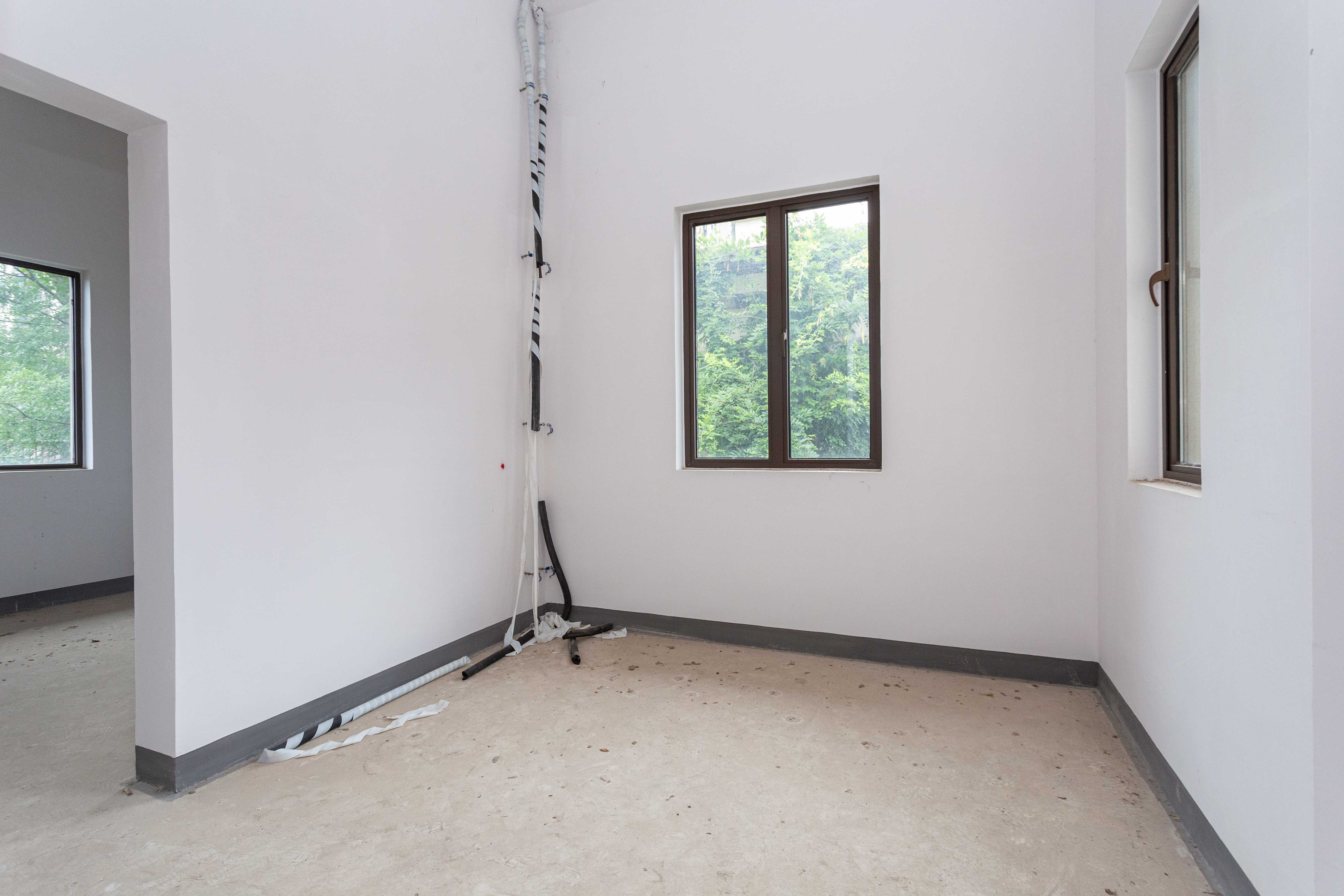 龙湖湘风原著(龙湖湘风星城)  5室2厅3卫    480.0万 龙湖湘风原著(龙湖湘风星城)  5室2厅3卫    480.0万卧室