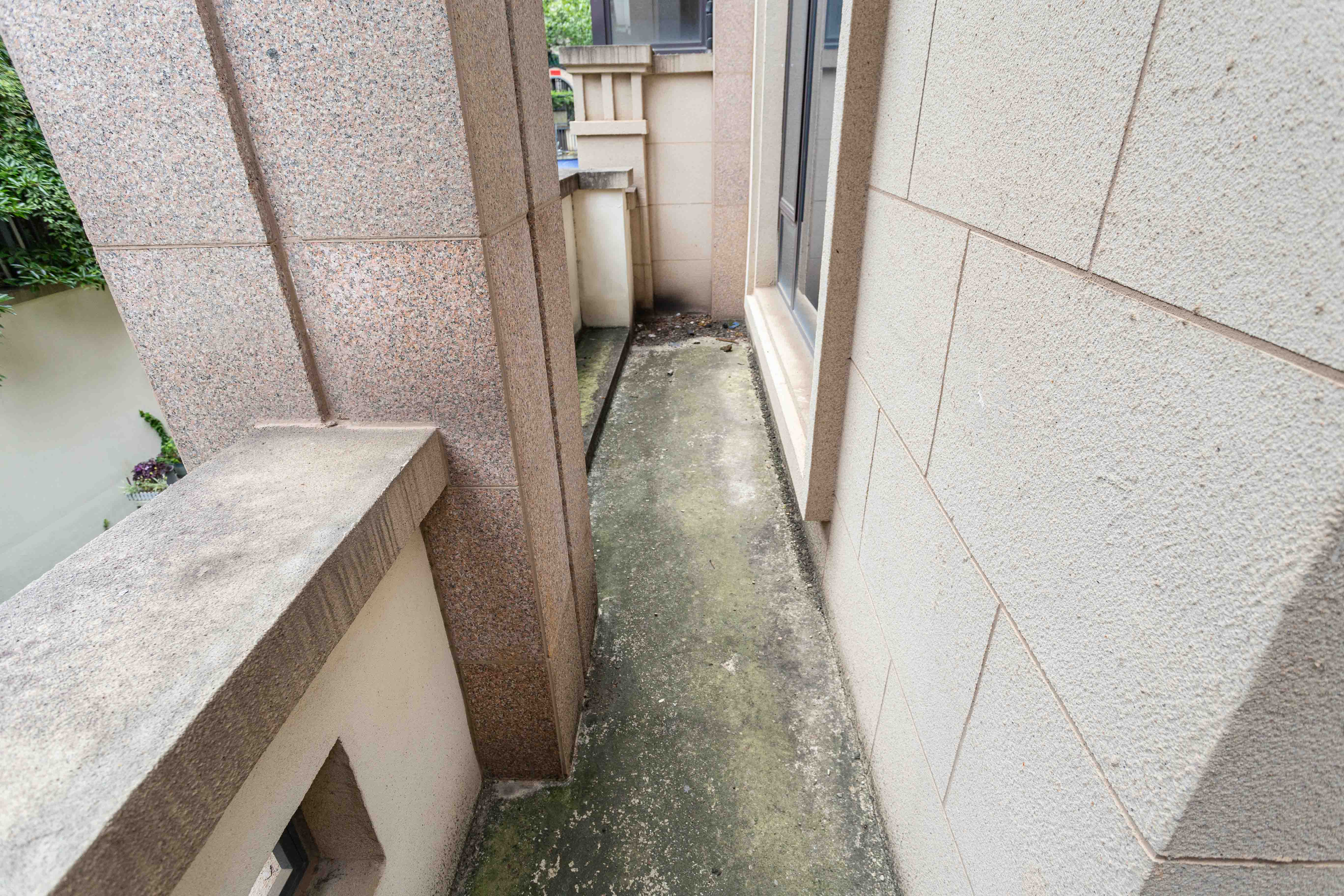 龙湖湘风原著(龙湖湘风星城)  5室2厅3卫    480.0万 龙湖湘风原著(龙湖湘风星城)  5室2厅3卫    480.0万阳台