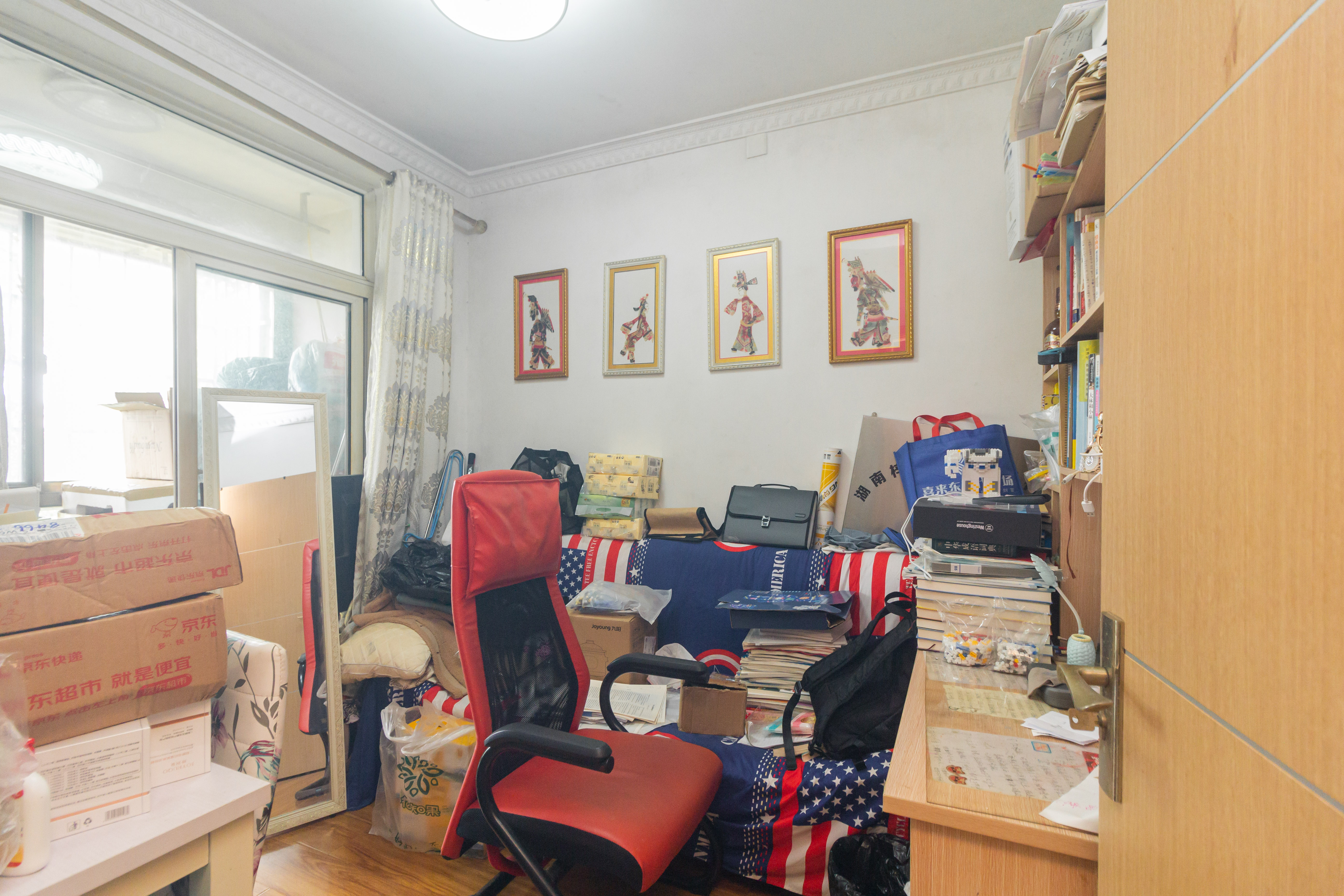 东岸锦城(东方人家) 3室2厅2卫 55.00万 东岸锦城(东方人家) 3室2厅2卫 55.00万卧室