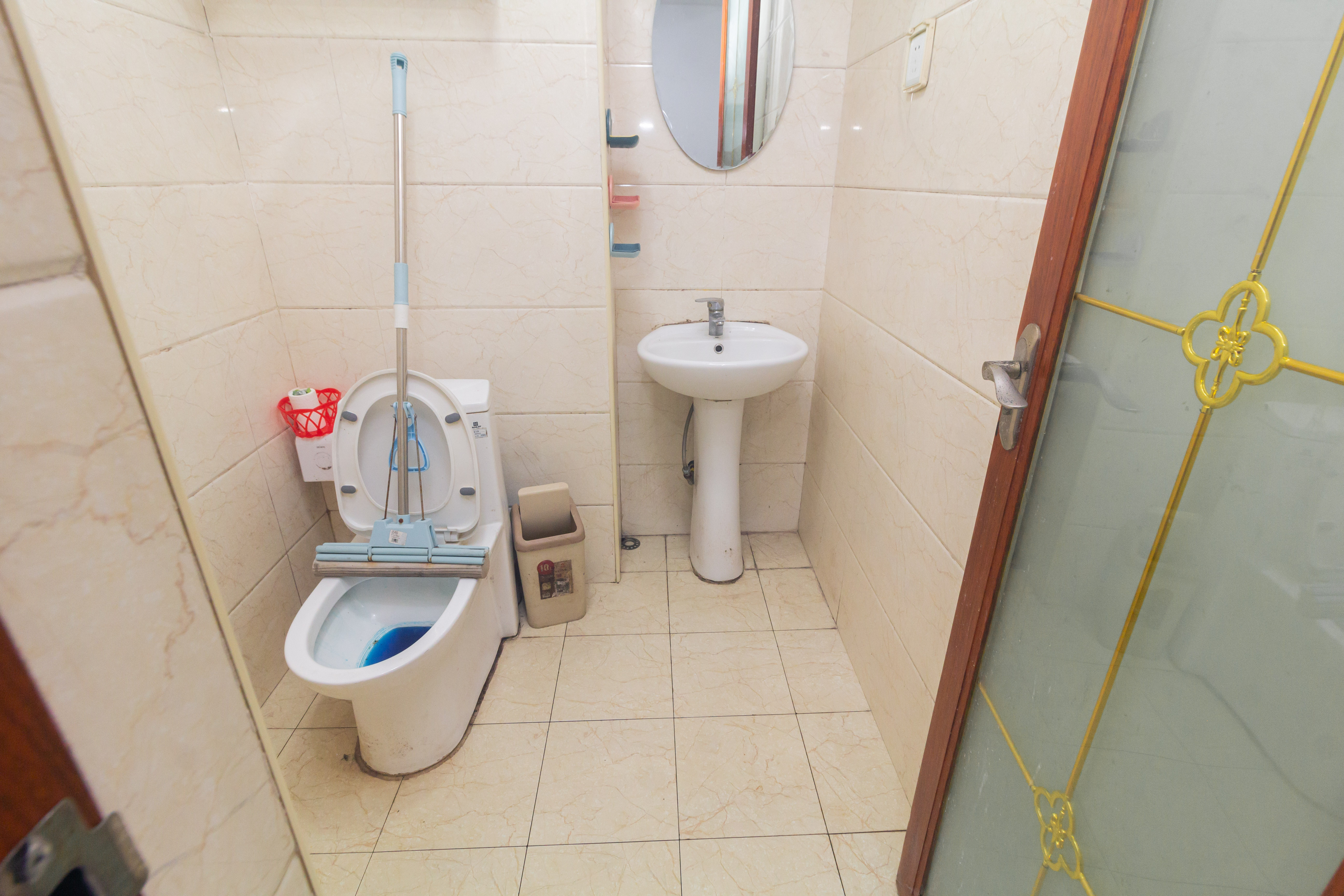 方略90公馆 1室1厅1卫 23.8万 方略90公馆 1室1厅1卫 23.8万卫生间