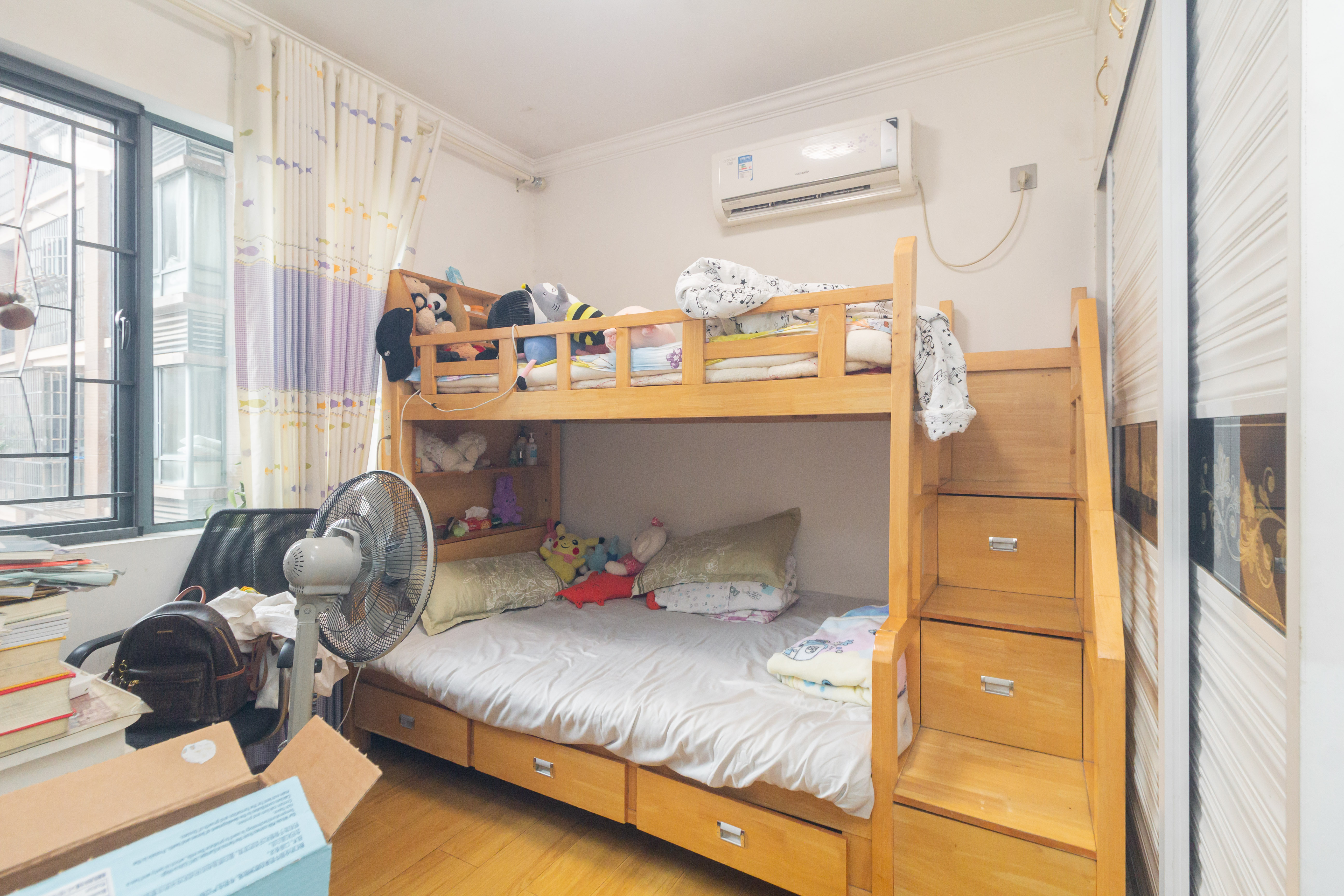 中欣楚天雅郡  2室2厅1卫    49.8万卧室