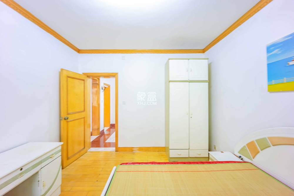 輕化公司宿舍向東南6號（產(chǎn)權(quán)南湖路46號）  2室2廳1衛(wèi)   45.00萬