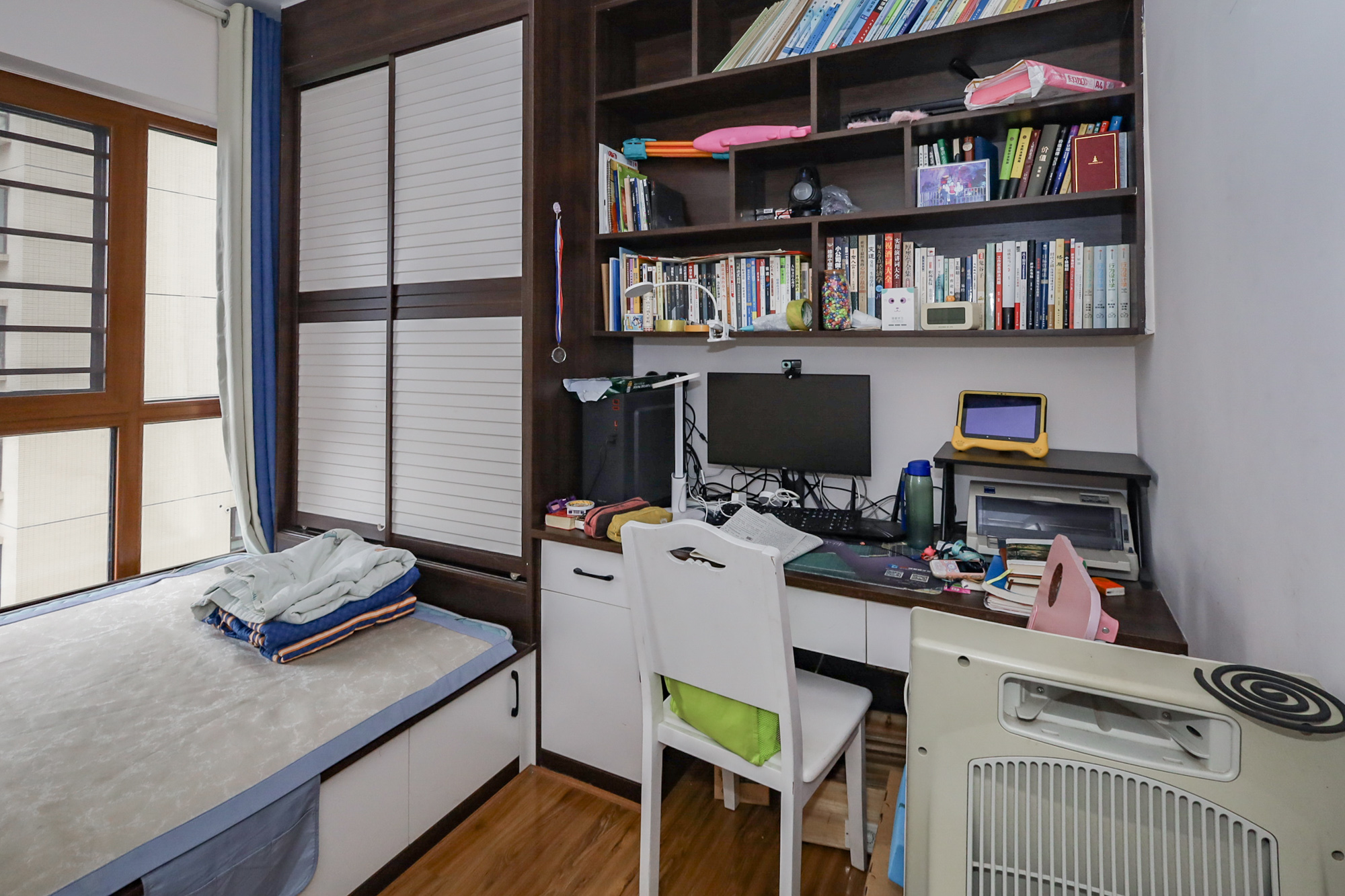 芙蓉别墅山庄（嘉湘华庭）  3室2厅1卫    135.0万卧室