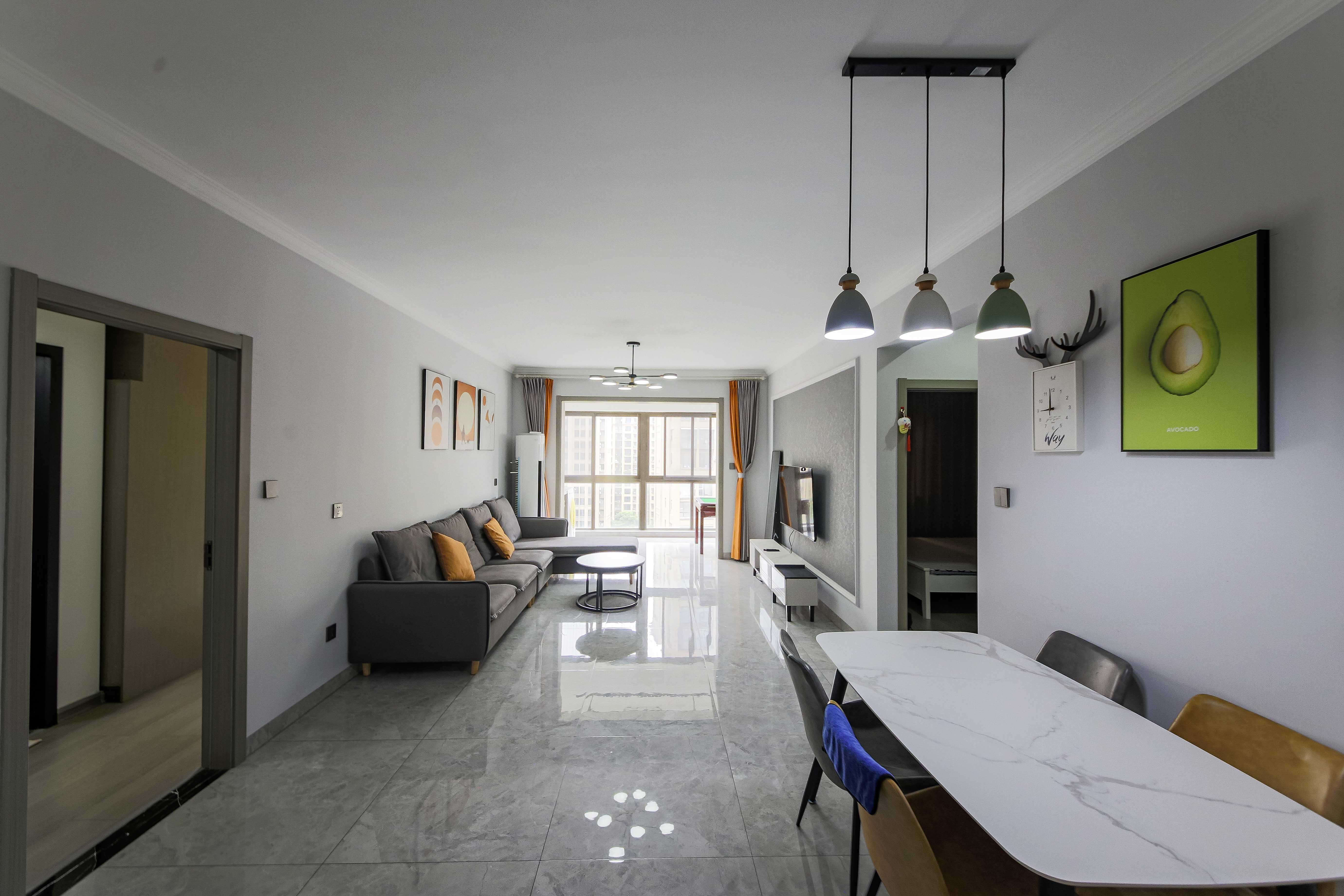 嘉福长安郡(融信澜悦、嘉福好美家园) 3室2厅2卫 115.0万 嘉福长安郡(融信澜悦、嘉福好美家园) 3室2厅2卫 115.0万客厅