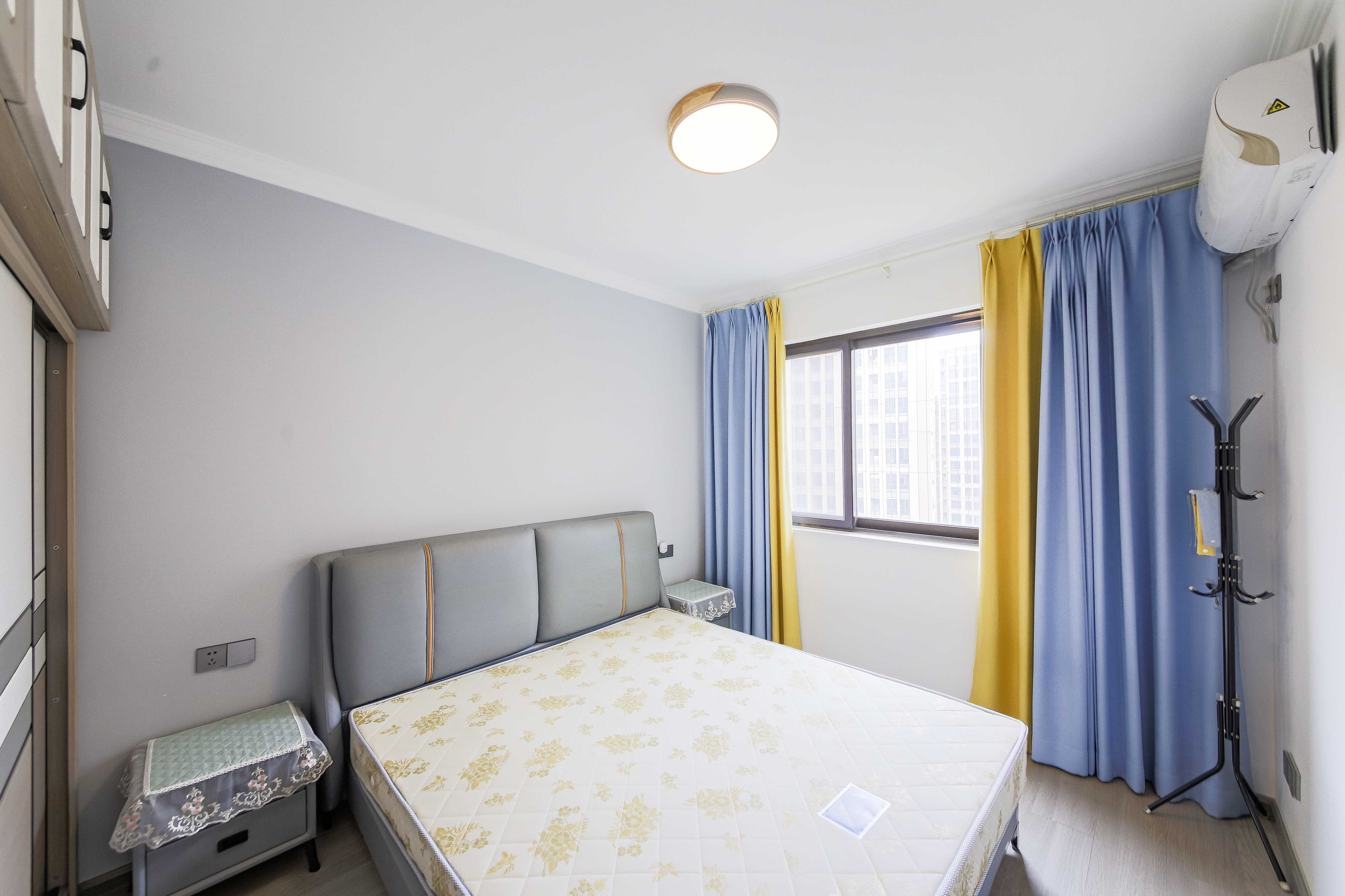 嘉福长安郡(融信澜悦、嘉福好美家园) 3室2厅2卫 115.0万 嘉福长安郡(融信澜悦、嘉福好美家园) 3室2厅2卫 115.0万卧室