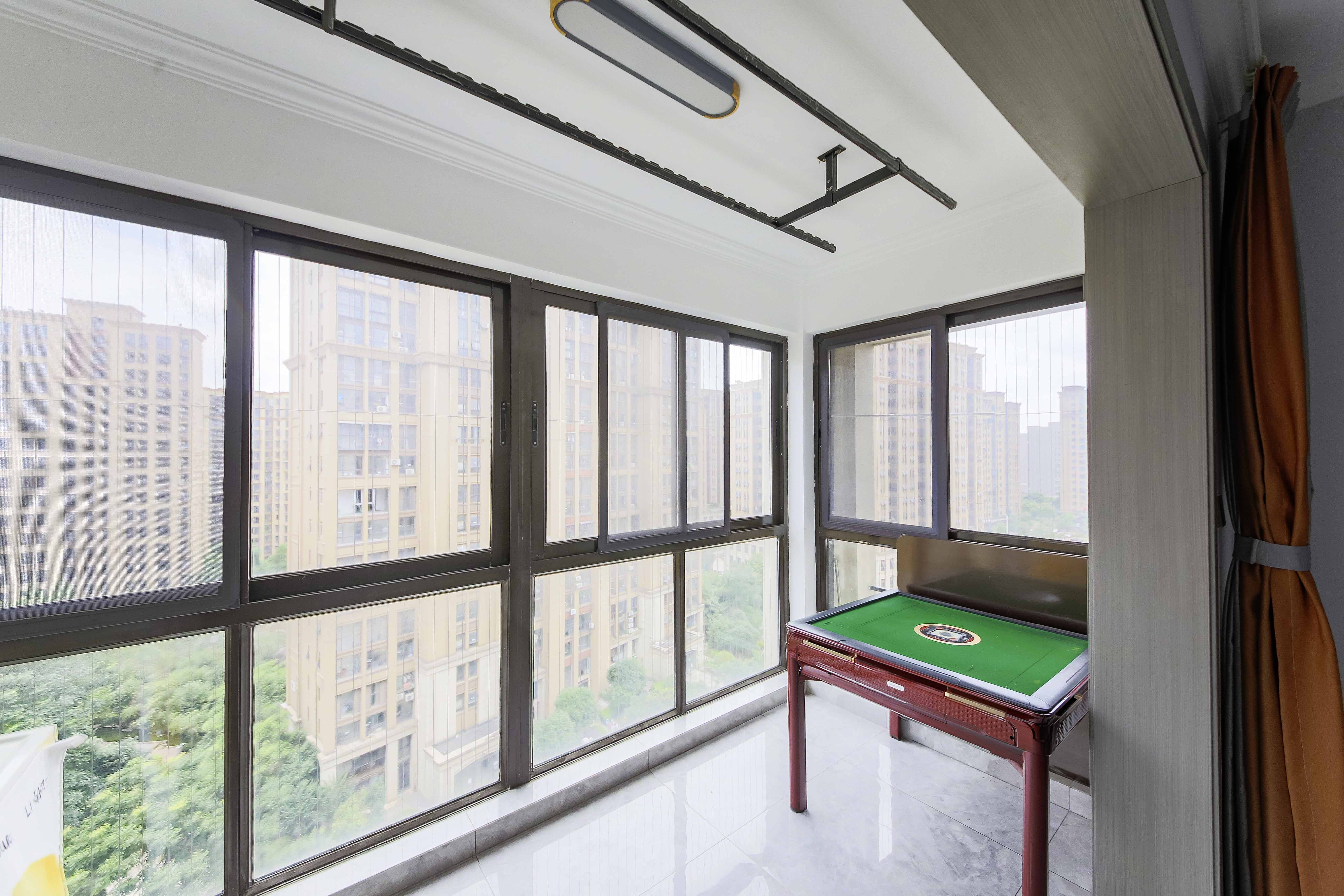 嘉福长安郡(融信澜悦、嘉福好美家园) 3室2厅2卫 115.0万 嘉福长安郡(融信澜悦、嘉福好美家园) 3室2厅2卫 115.0万阳台