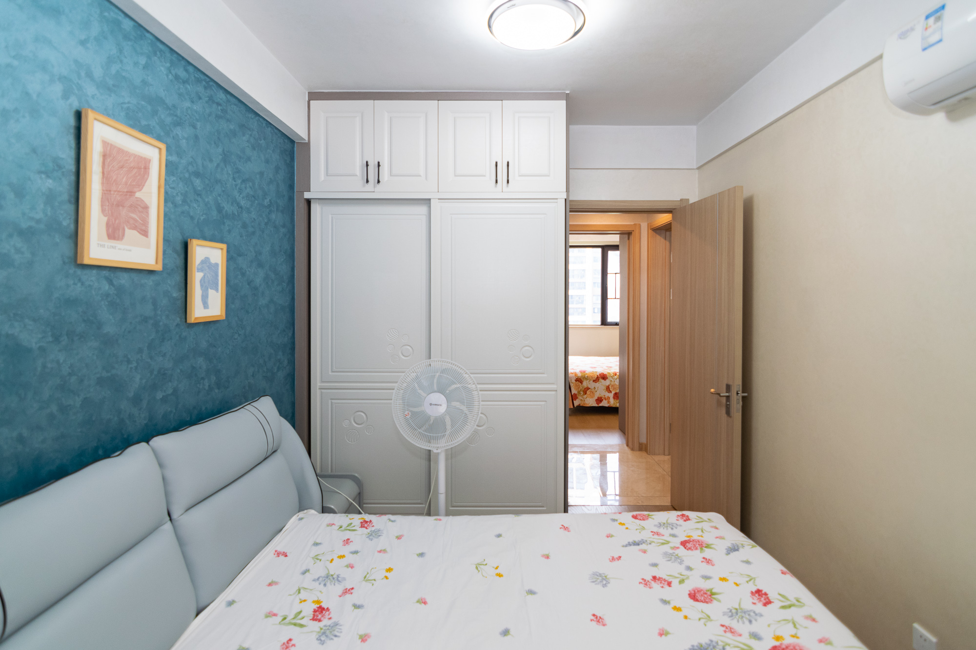 新城国际花都 3室2厅2卫 95.0万 新城国际花都 3室2厅2卫 95.0万卧室