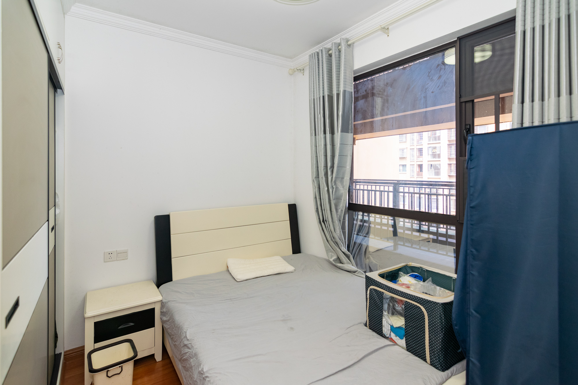 新城国际花都 3室2厅1卫 62.0万 新城国际花都 3室2厅1卫 62.0万卧室