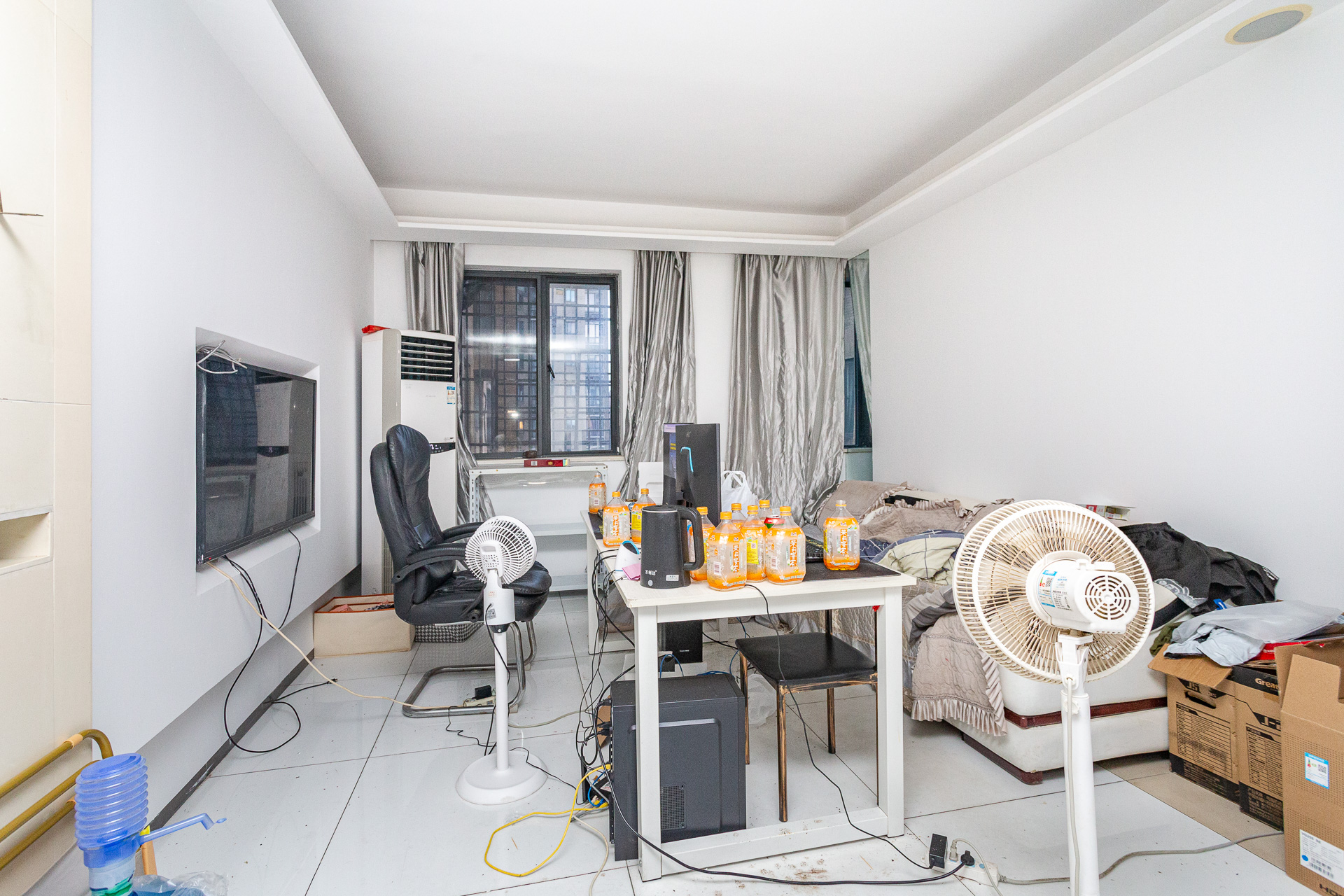 盛腾学林西岸 3室2厅1卫 68.0万 盛腾学林西岸 3室2厅1卫 68.0万客厅