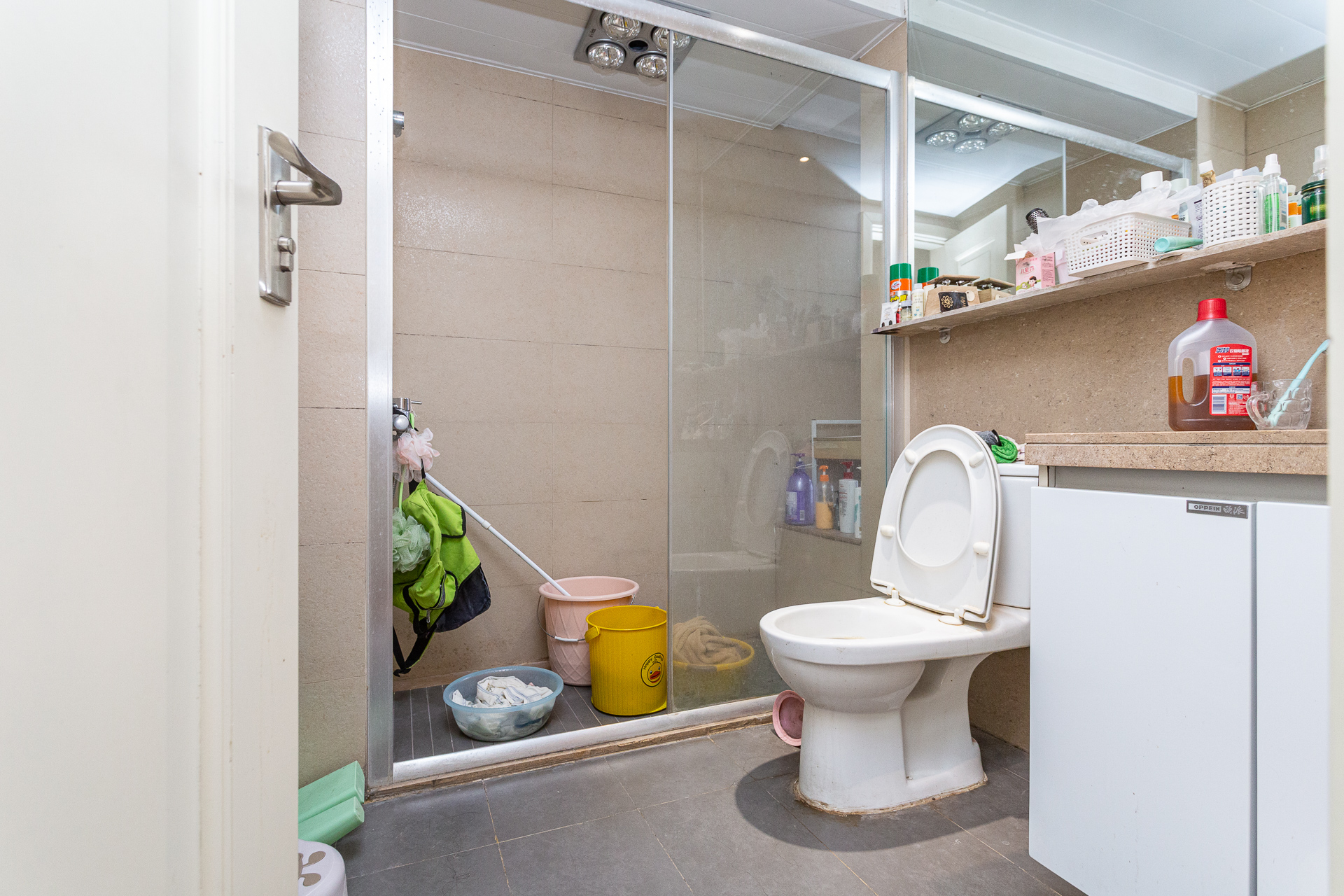 时代倾城一期 3室2厅1卫 89.0万 时代倾城一期 3室2厅1卫 89.0万卫生间