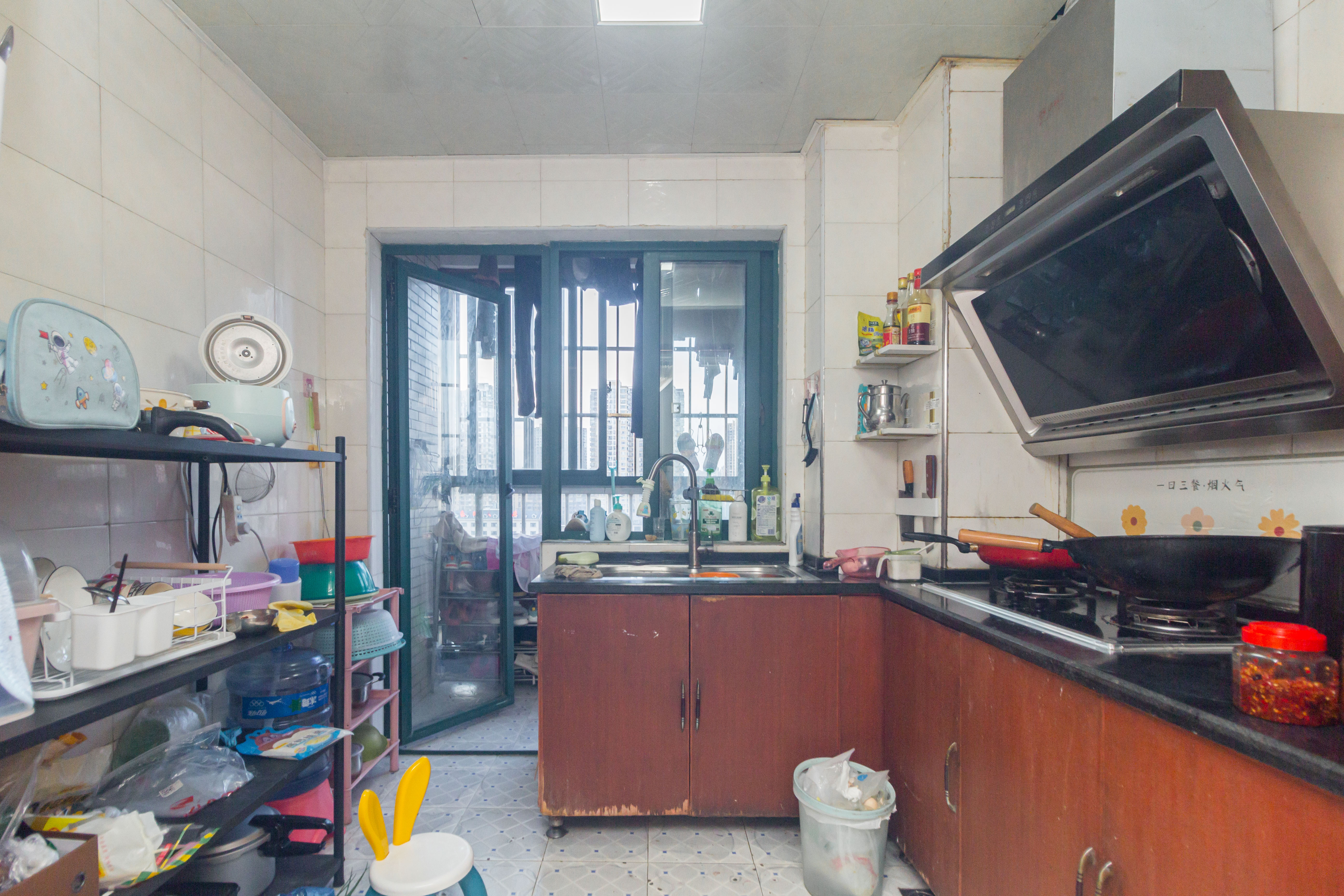 华天LOHO小镇 2室2厅1卫 39.8万 华天LOHO小镇 2室2厅1卫 39.8万厨房