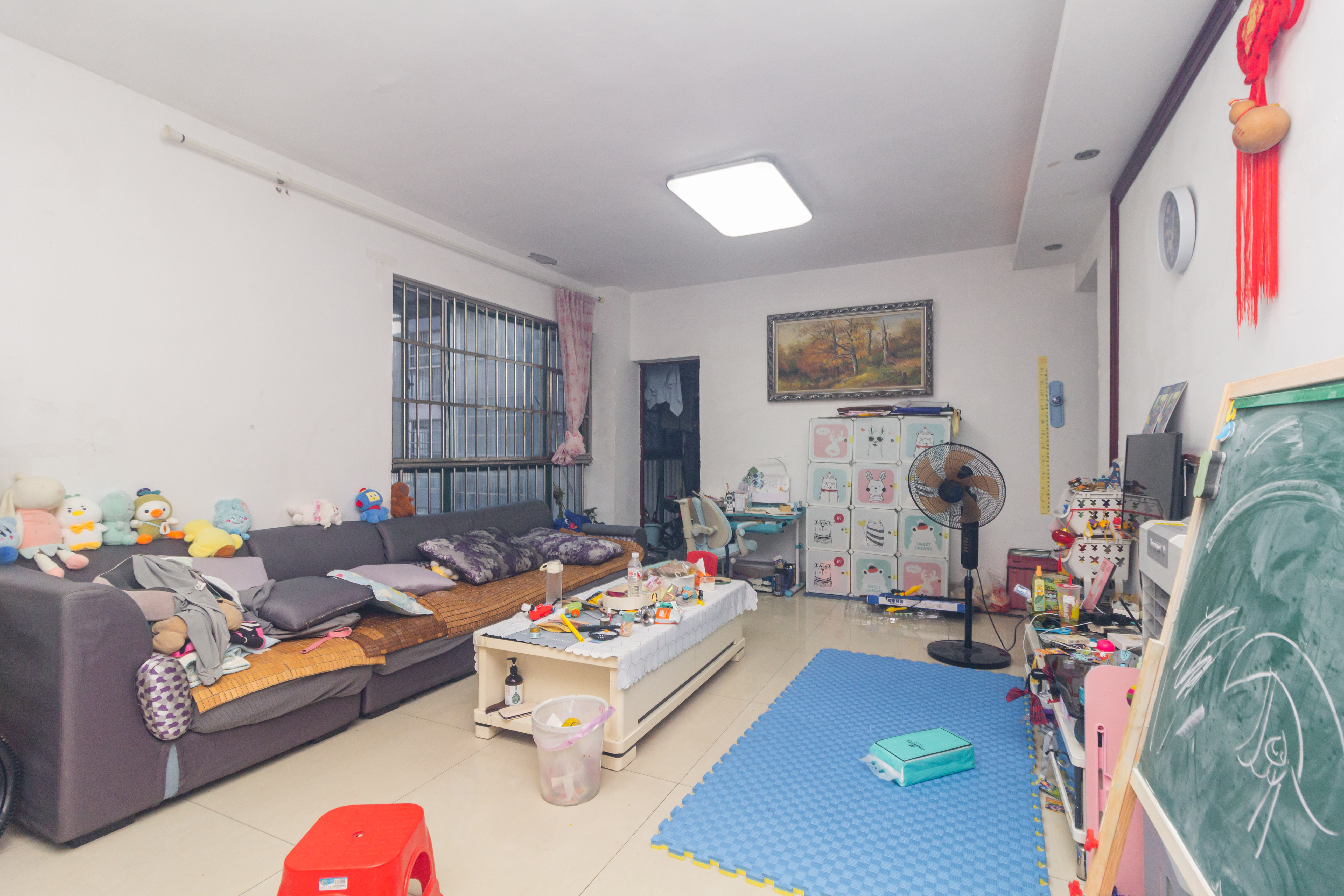 华天LOHO小镇 2室2厅1卫 39.8万 华天LOHO小镇 2室2厅1卫 39.8万客厅