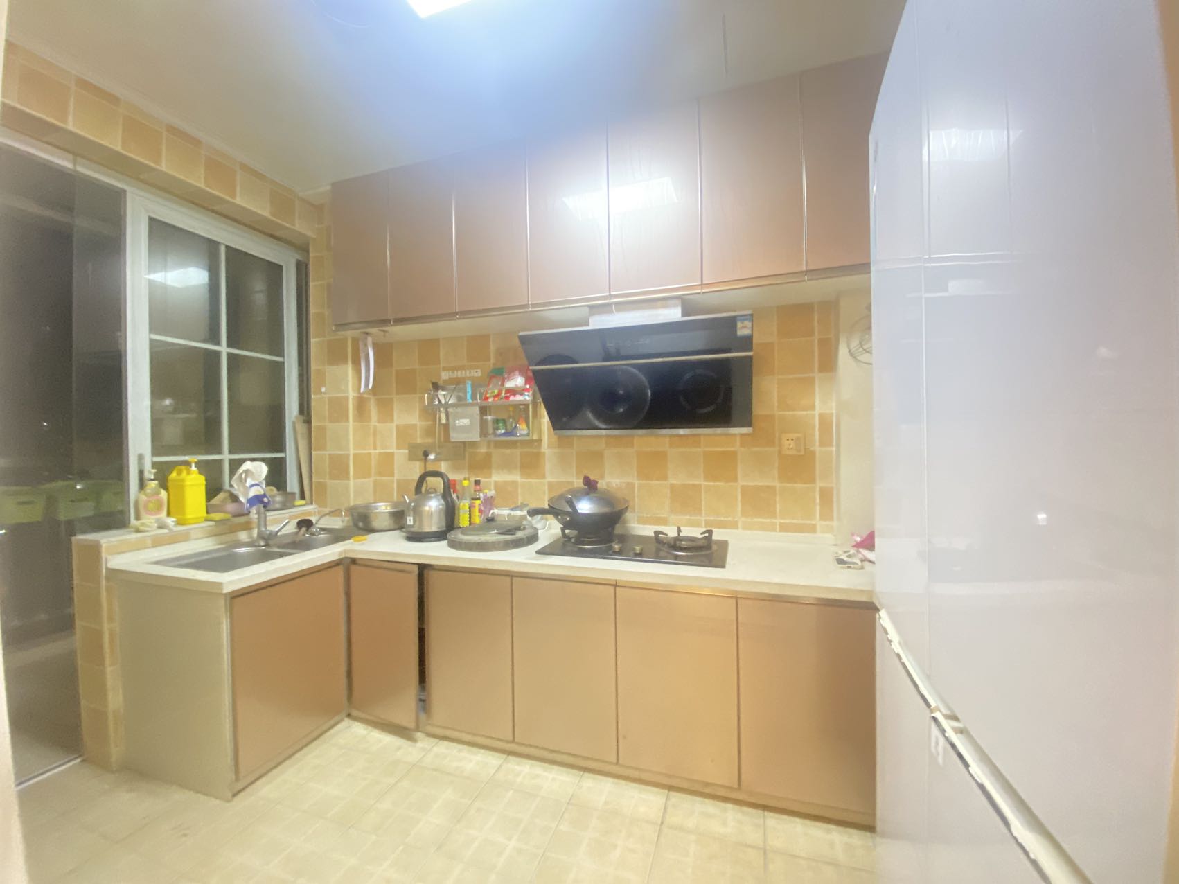 龙腾国际 1室0厅0卫 90.0万 龙腾国际 1室0厅0卫 90.0万室内图