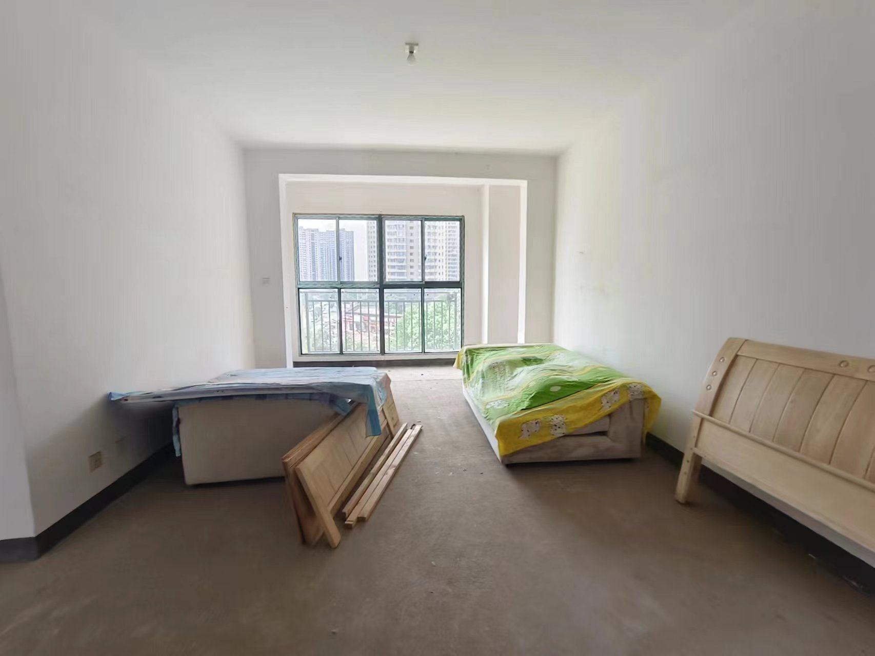 安泰小区 5室3厅2卫 55.0万 安泰小区 5室3厅2卫 55.0万室内图