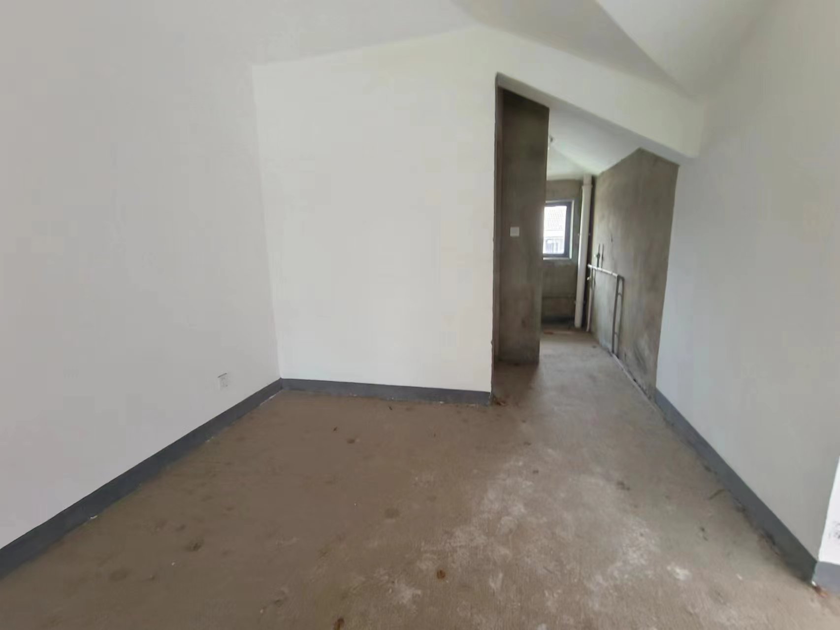 安泰小区 5室3厅2卫 55.0万 安泰小区 5室3厅2卫 55.0万室内图