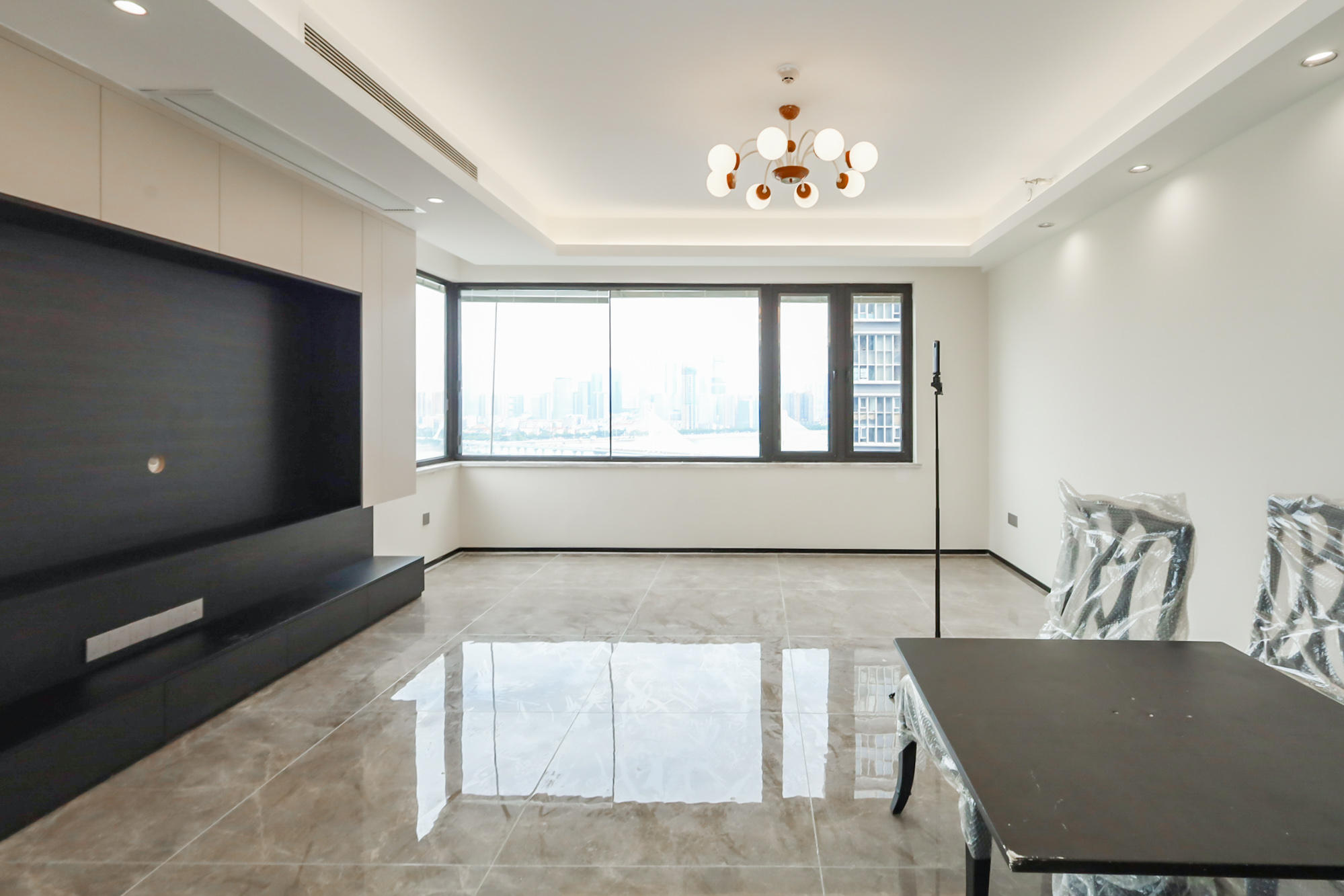 万科里金域国际  4室2厅2卫    500.0万 万科里金域国际  4室2厅2卫    500.0万客厅