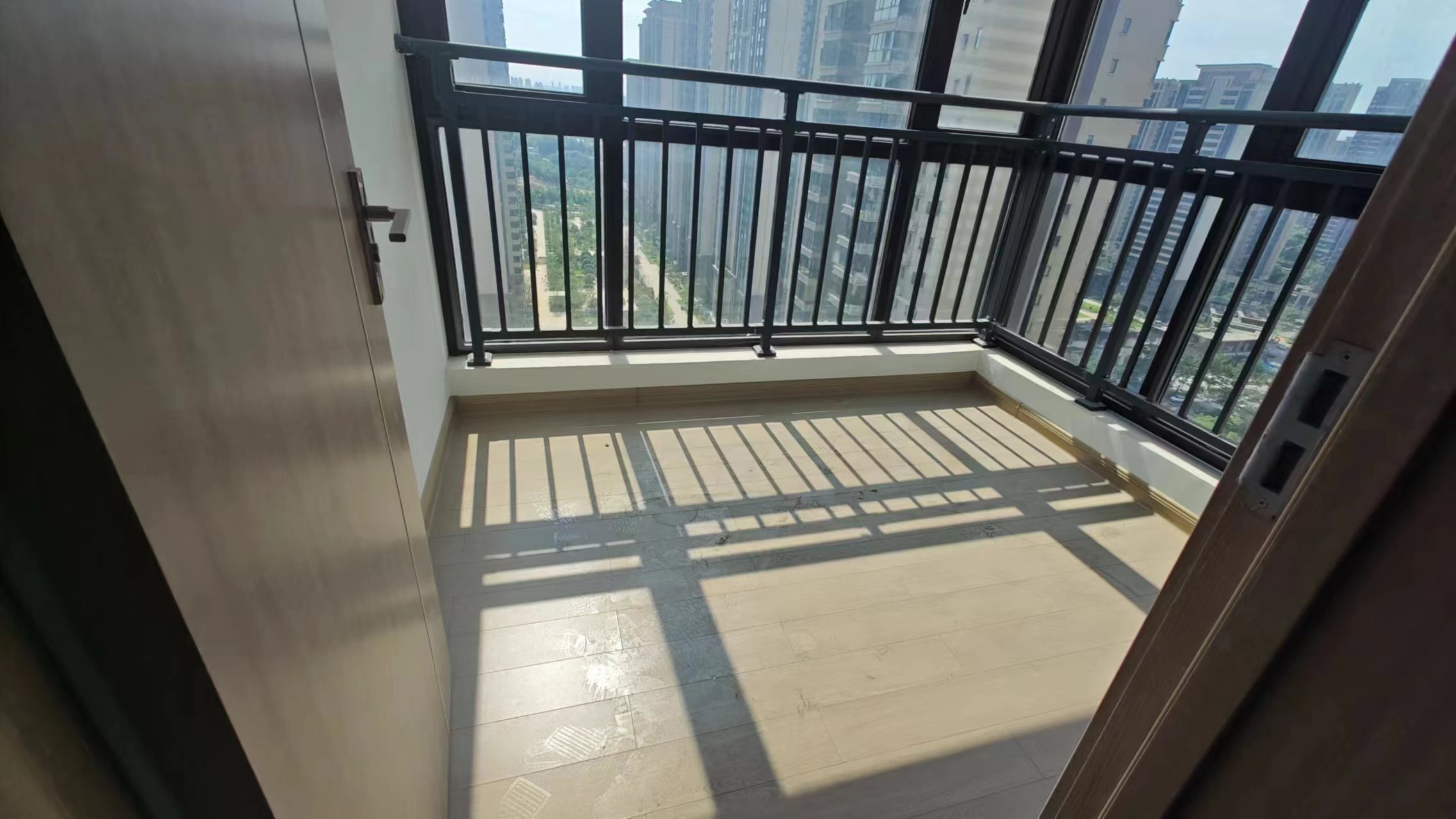 美的翰城 4室2厅2卫 120.0万 美的翰城 4室2厅2卫 120.0万室内图