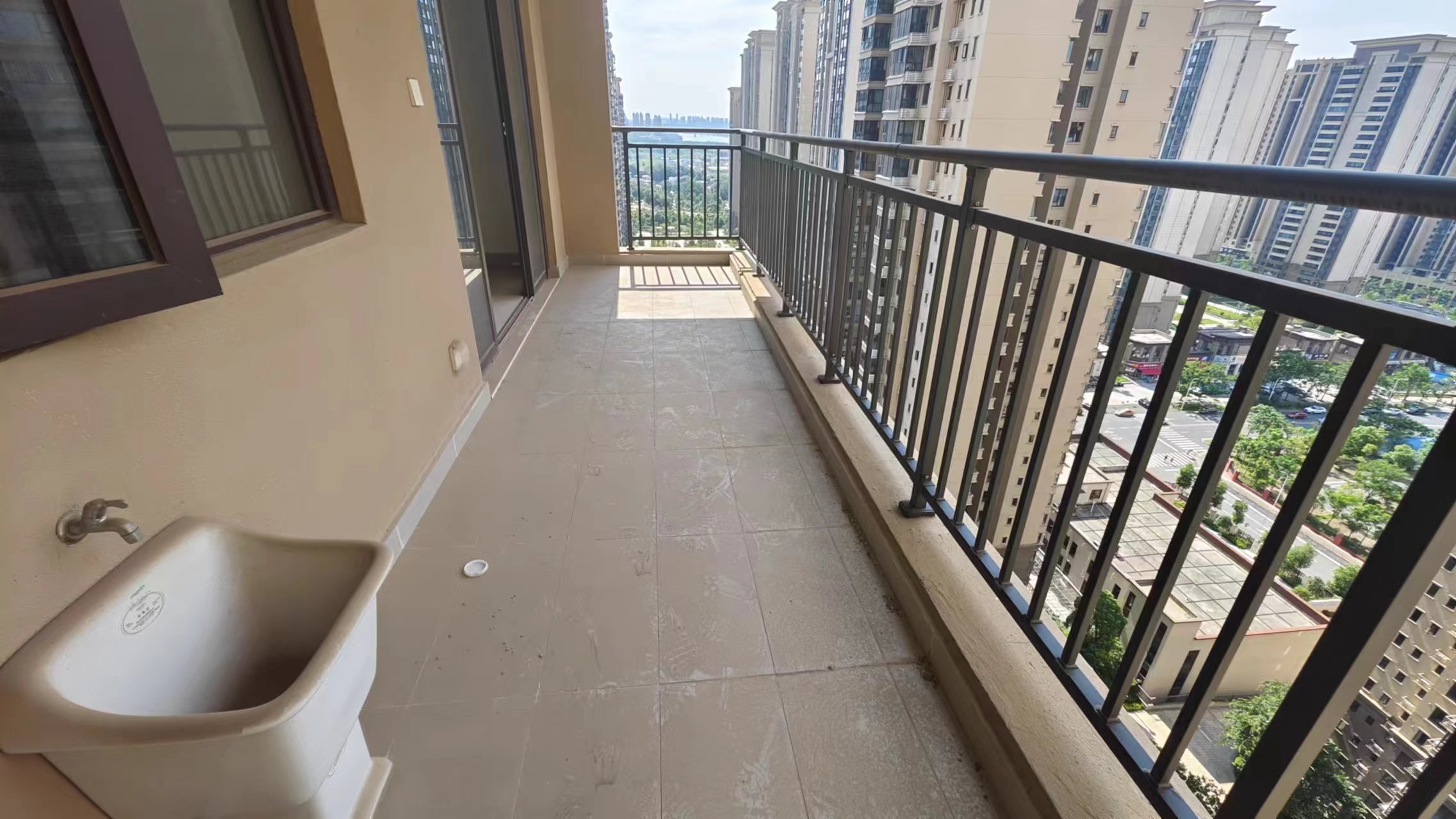 美的翰城 4室2厅2卫 120.0万 美的翰城 4室2厅2卫 120.0万室内图