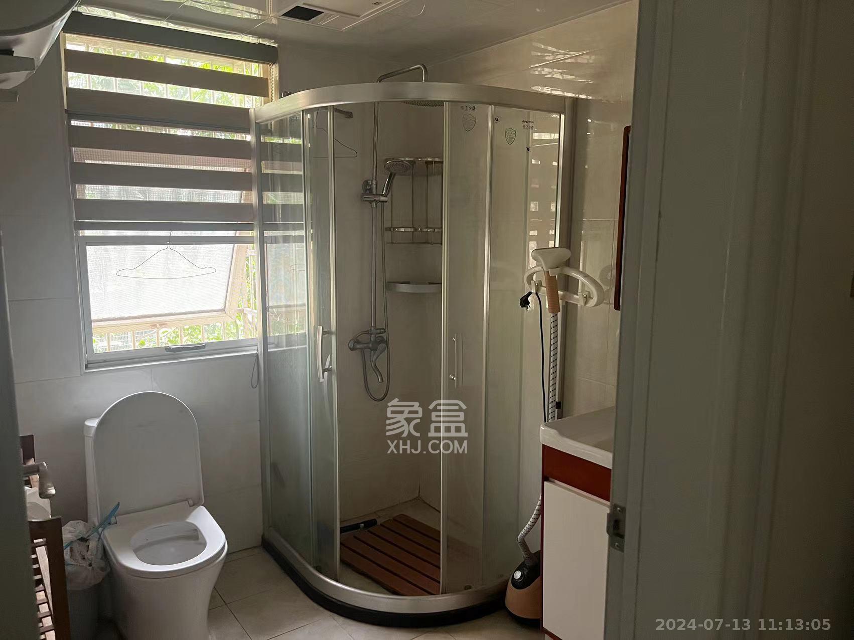 嘉华城（一期）  4室2厅2卫   4800.00元/月室内图