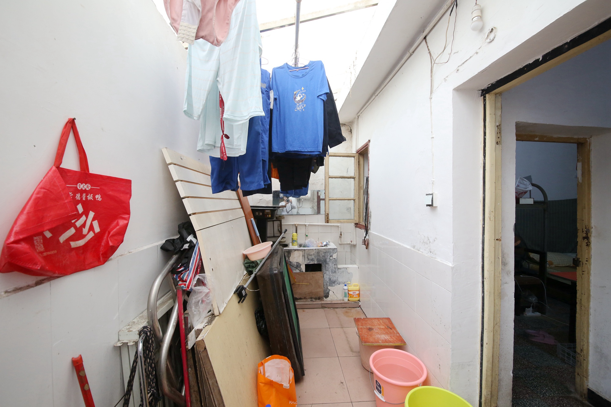 五里牌铁路宿舍  2室1厅1卫   31.80万其他