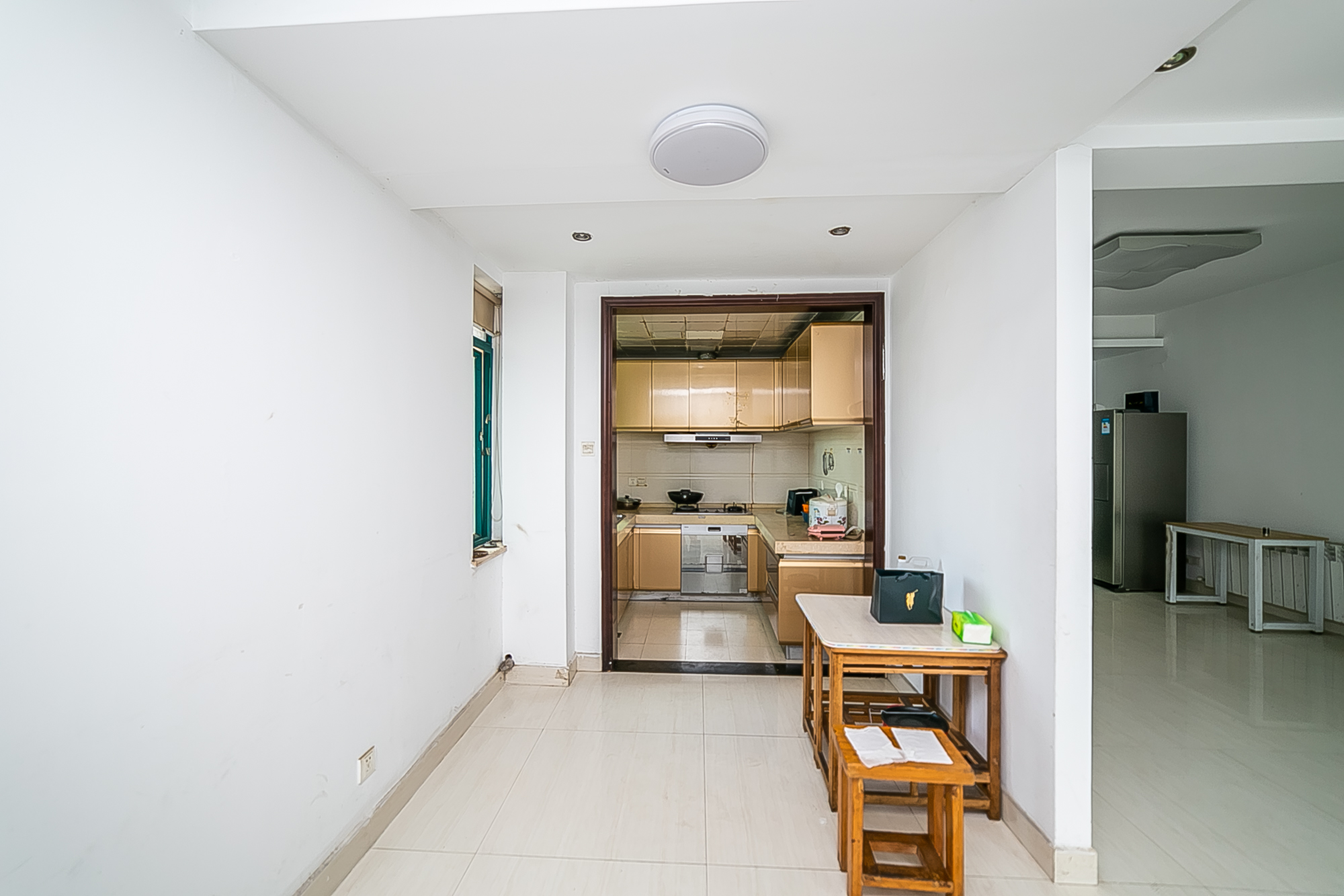 华盛家园  5室2厅2卫    102.0万 华盛家园  5室2厅2卫    102.0万客厅