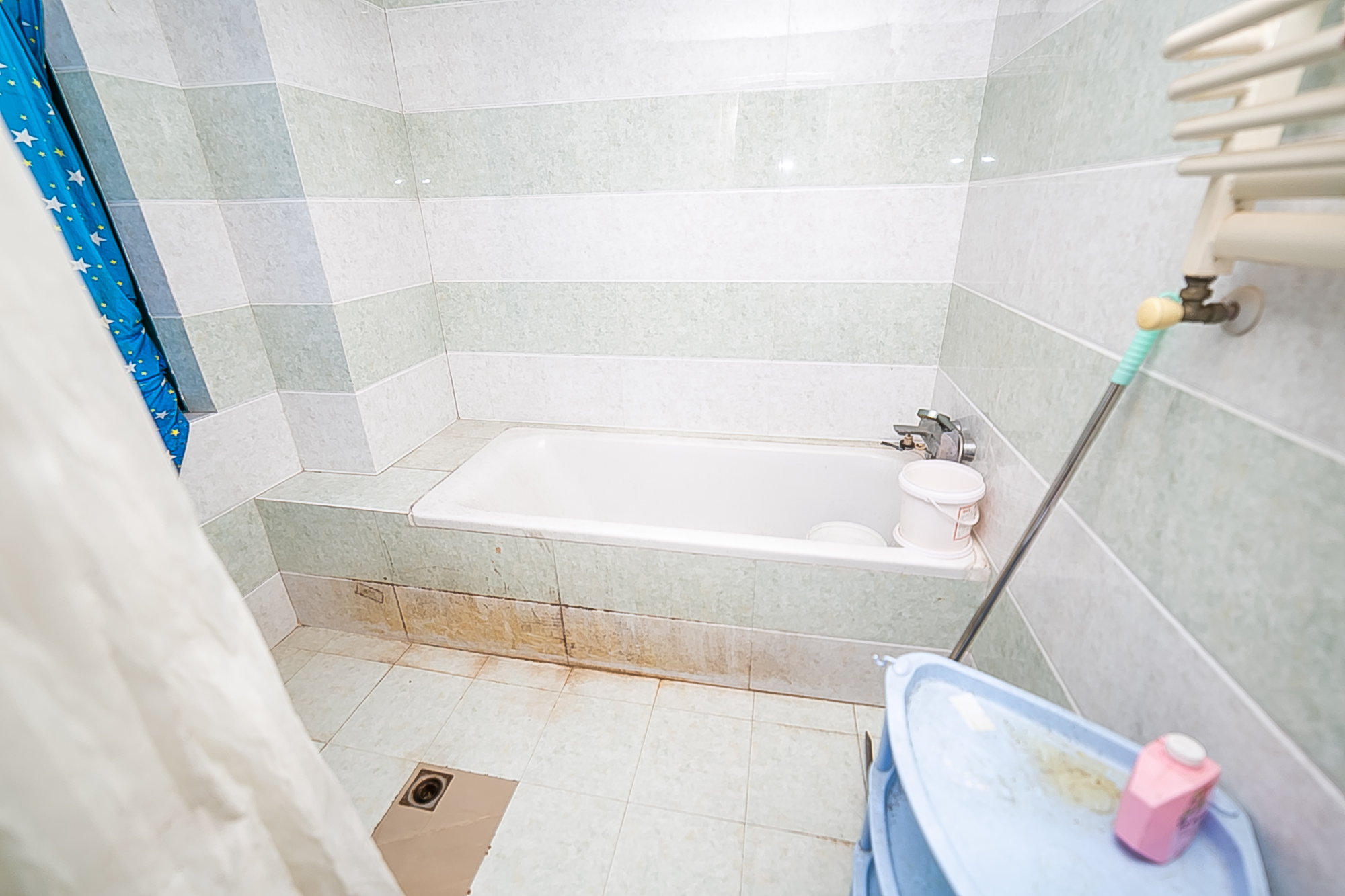 华盛家园  5室2厅2卫    102.0万 华盛家园  5室2厅2卫    102.0万卫生间