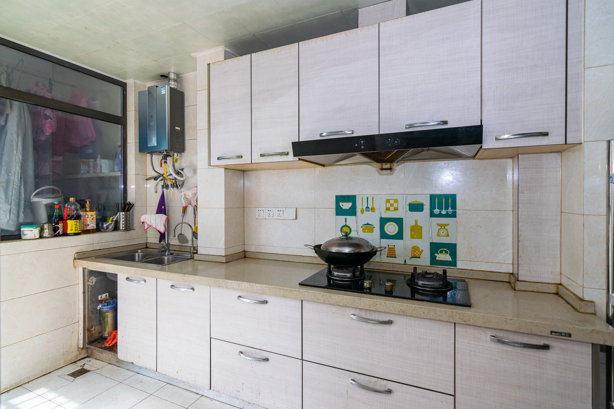 湖南报业文化城(米地亚家园) 3室2厅1卫 87.5万 湖南报业文化城(米地亚家园) 3室2厅1卫 87.5万厨房