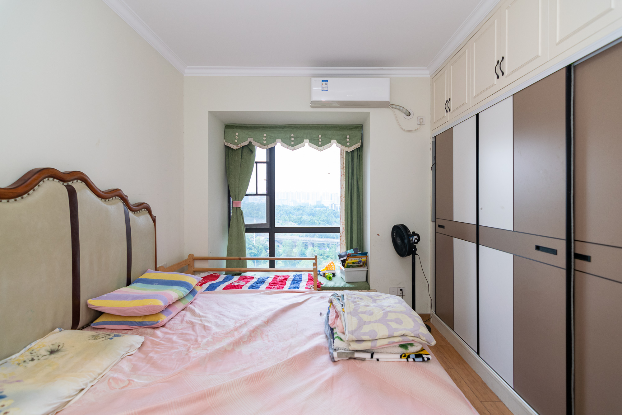 湖南报业文化城(米地亚家园) 3室2厅1卫 87.5万 湖南报业文化城(米地亚家园) 3室2厅1卫 87.5万卧室