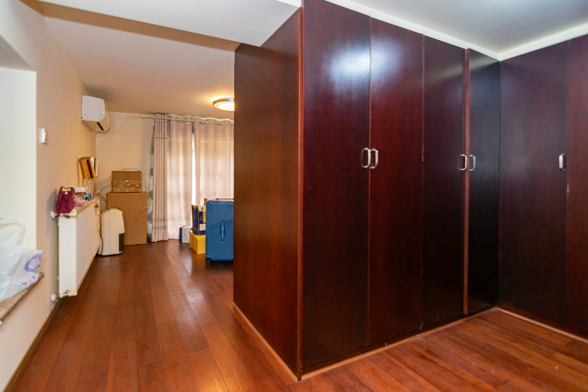 普瑞斯堡 6室2厅1卫 618.0万 普瑞斯堡 6室2厅1卫 618.0万卧室