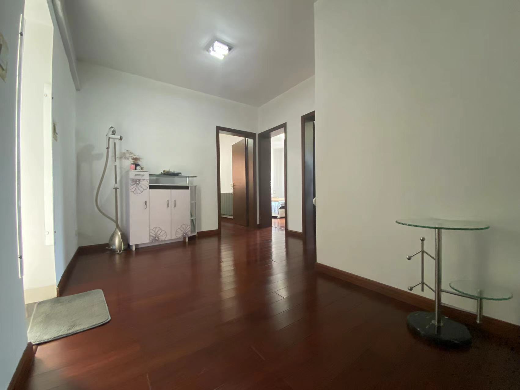 西苑小区 4室2厅2卫 66.8万 西苑小区 4室2厅2卫 66.8万室内图