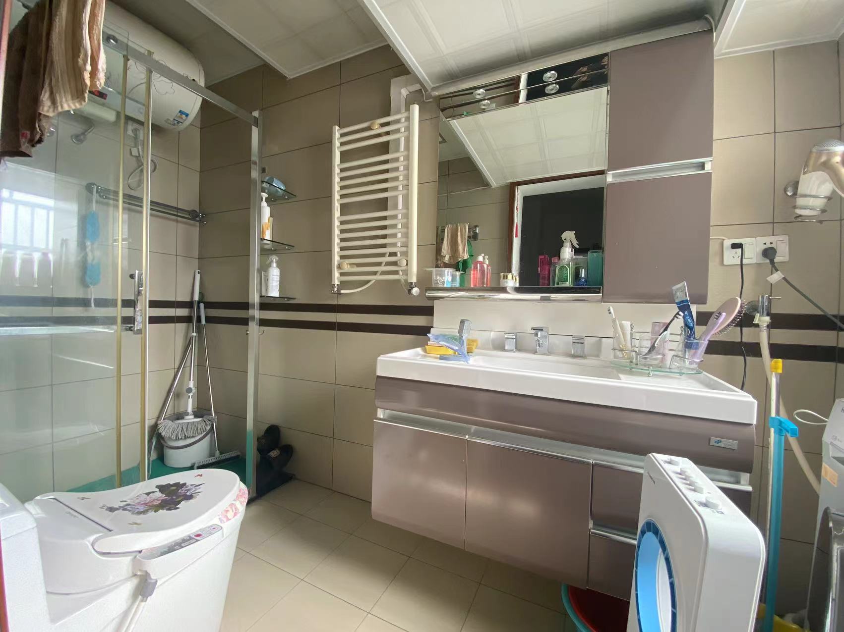 西苑小区 4室2厅2卫 66.8万 西苑小区 4室2厅2卫 66.8万室内图