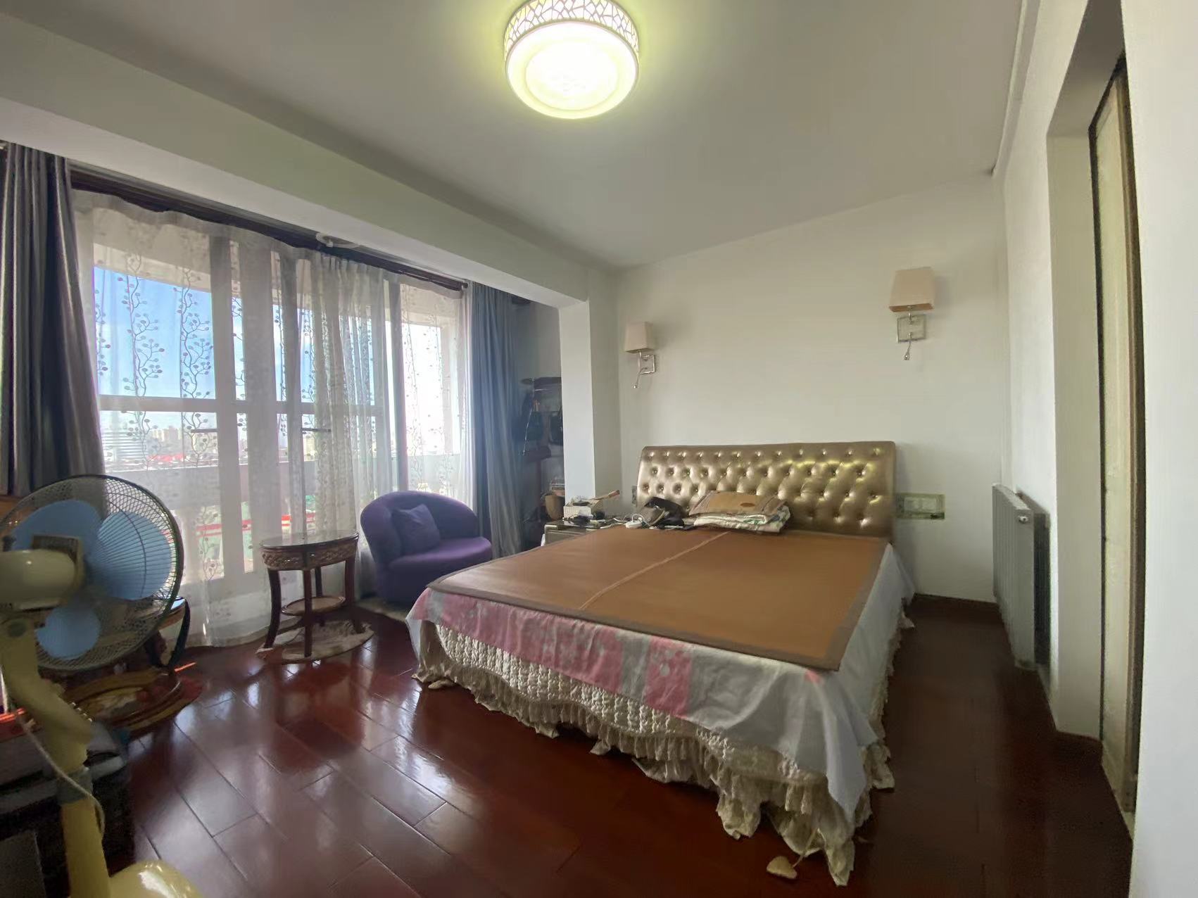 西苑小区 4室2厅2卫 66.8万 西苑小区 4室2厅2卫 66.8万室内图