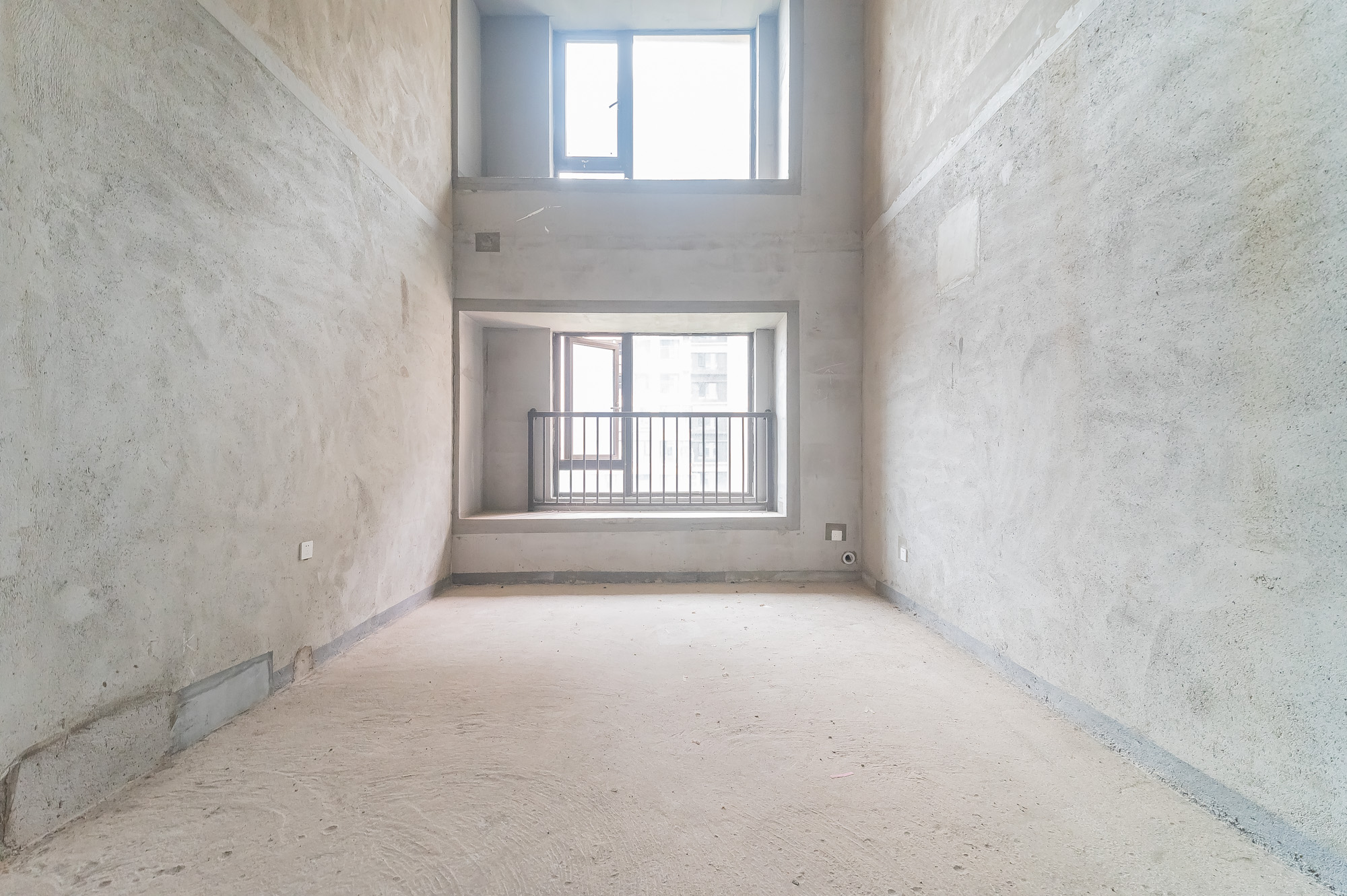 中交建发松雅院  4室2厅3卫   152.80万