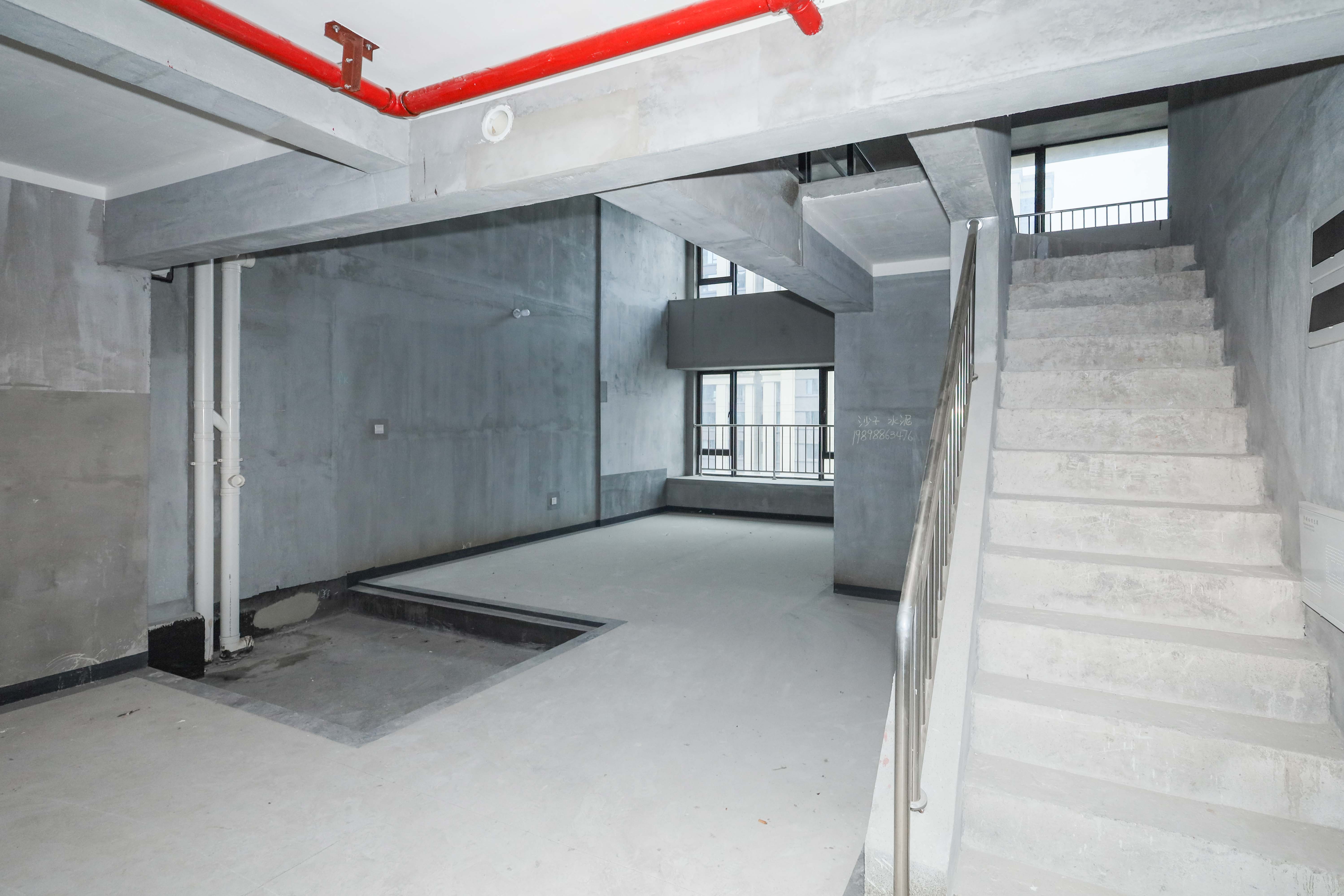 建发央著  4室2厅3卫   278.00万其他
