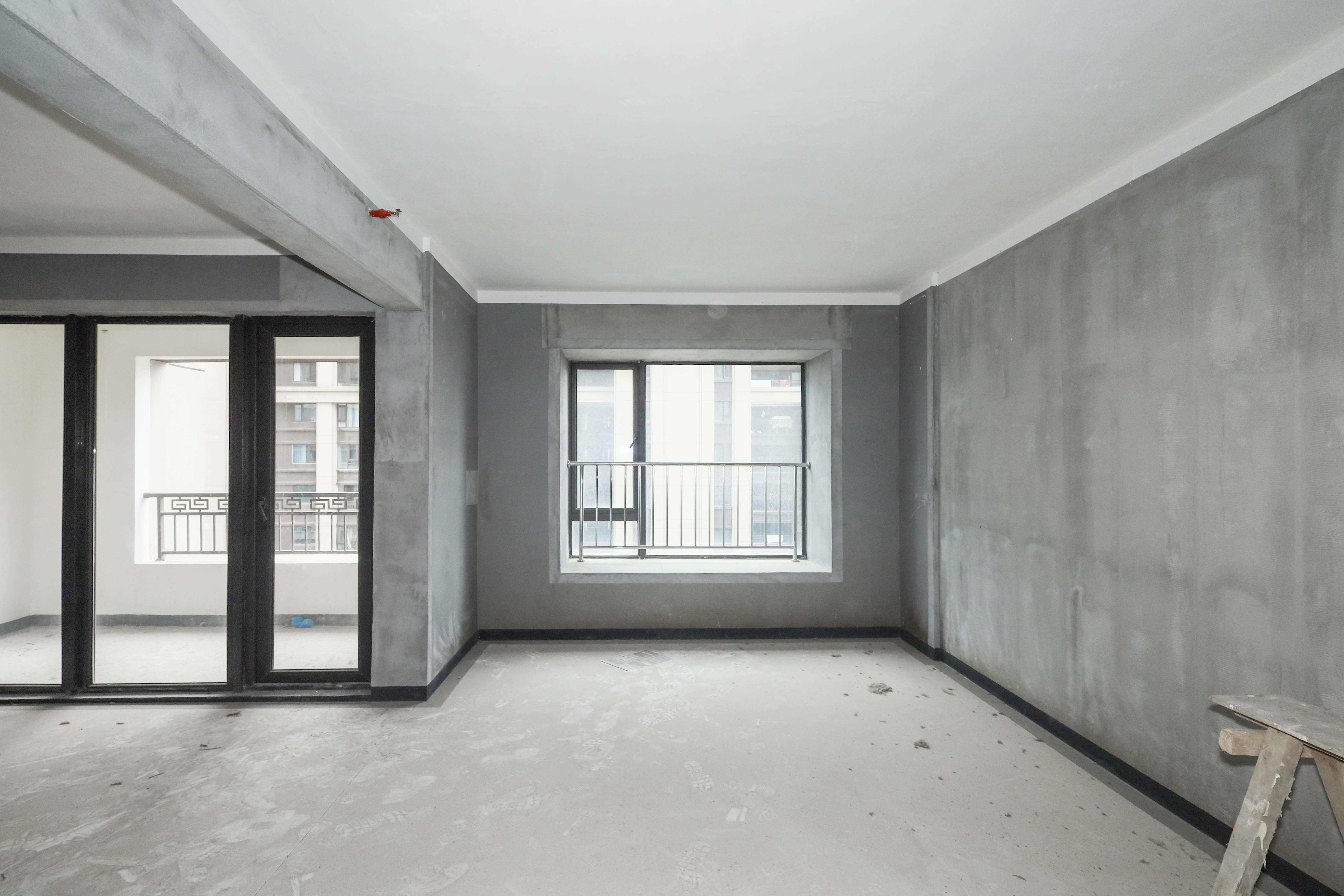 建发央著  3室2厅2卫   175.00万客厅