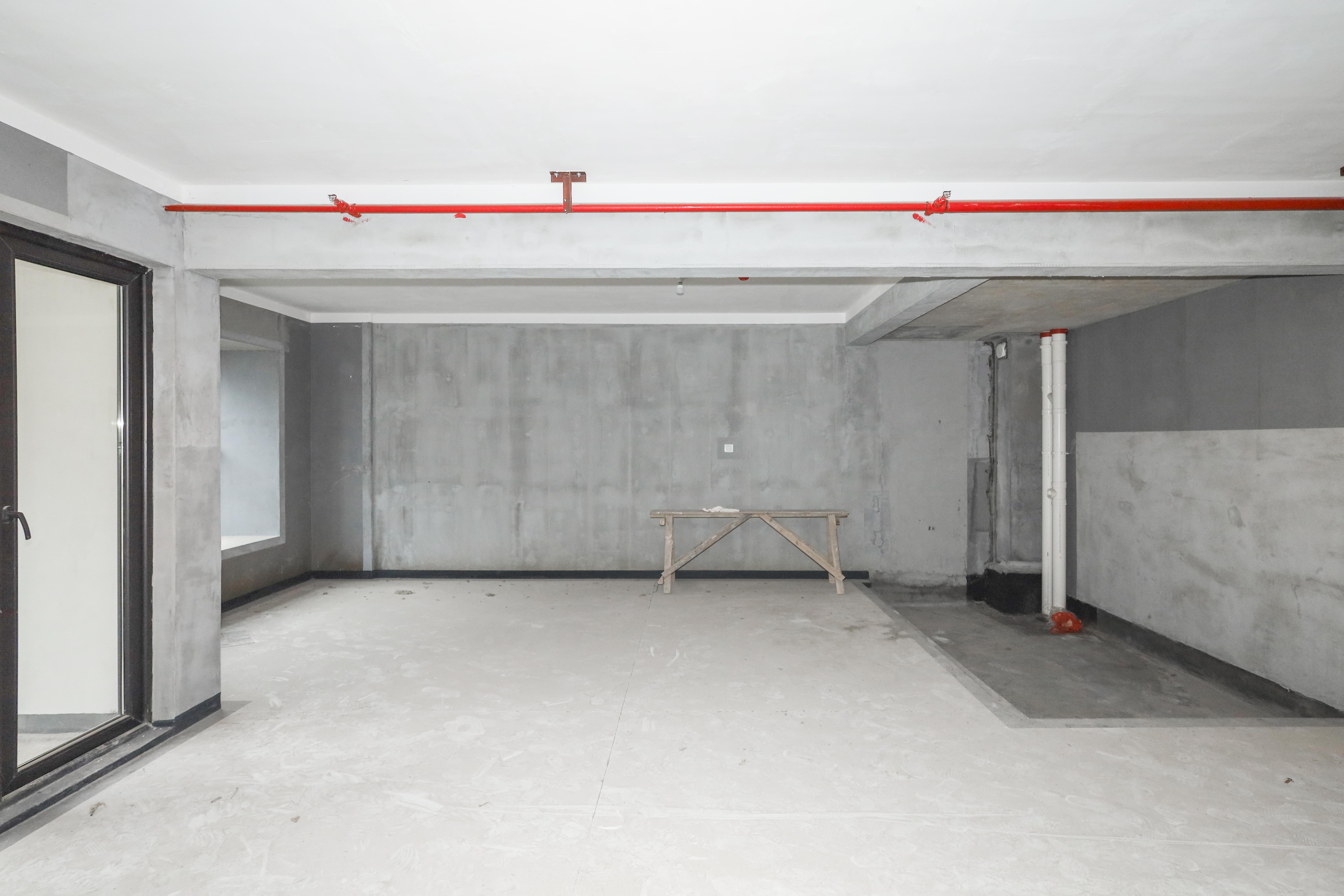 建发央著  3室2厅2卫   175.00万卧室