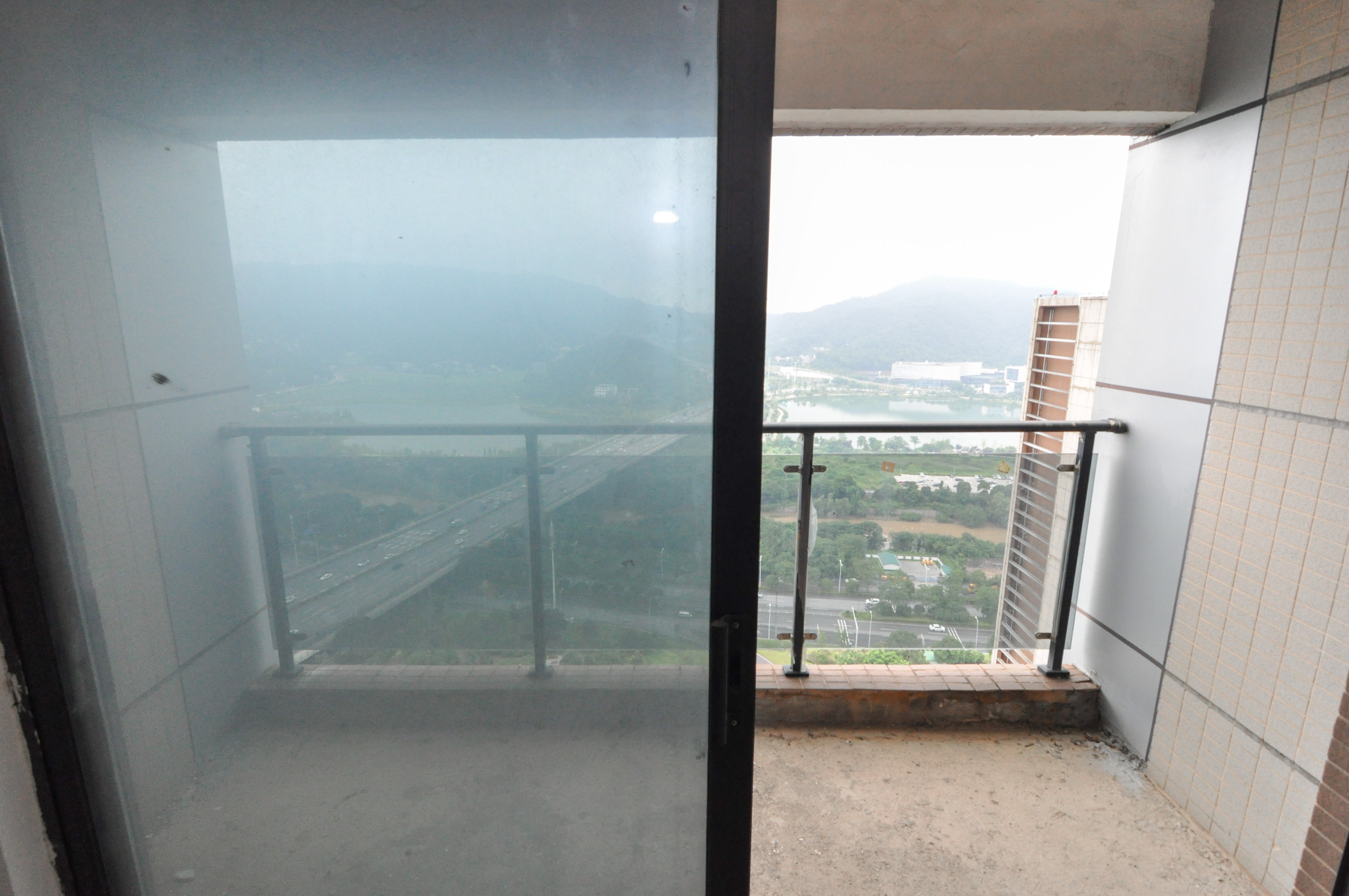 达美D6区 3室2厅2卫 95.0万 达美D6区 3室2厅2卫 95.0万其他