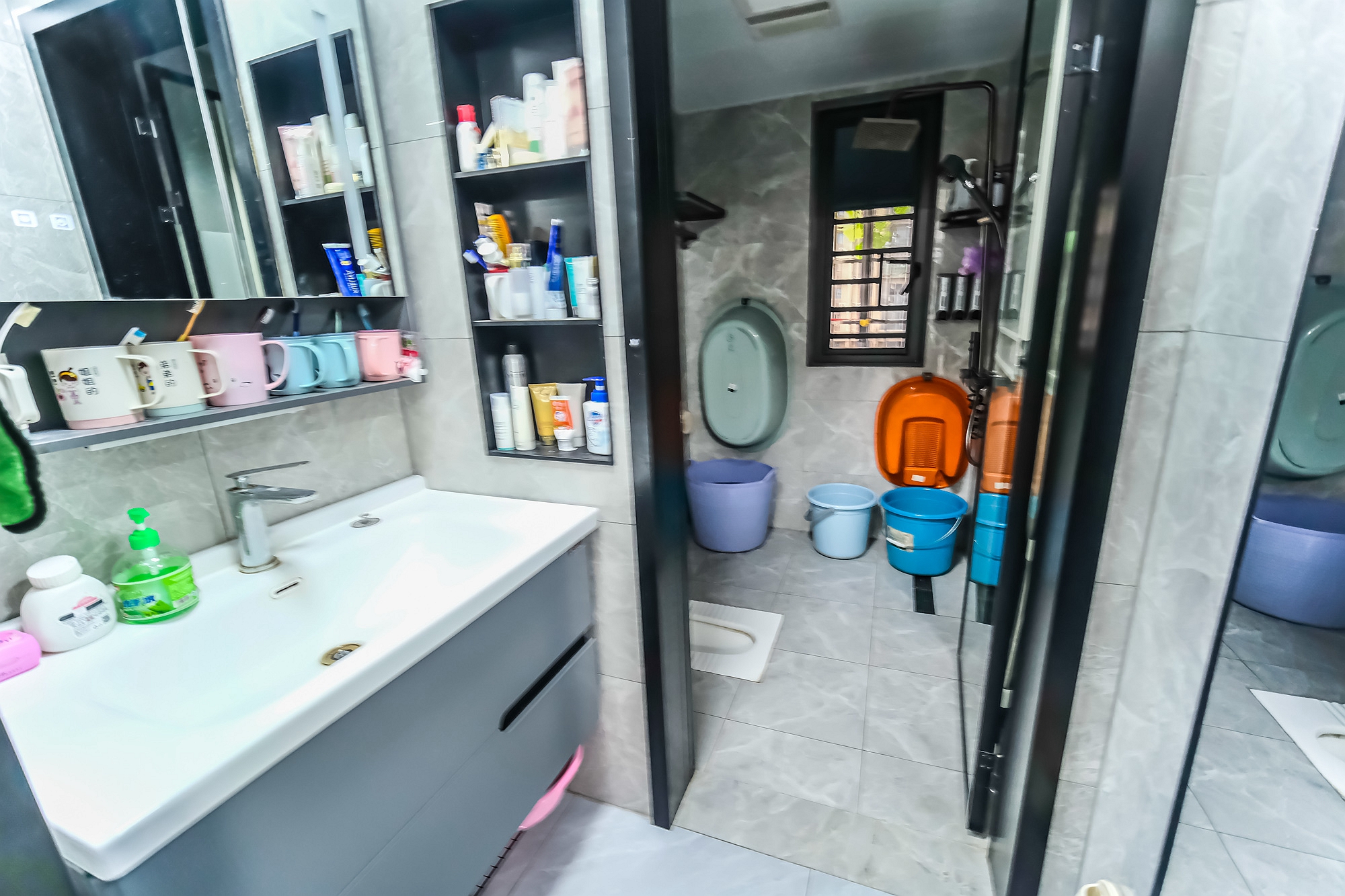 荣盛花语城 3室2厅1卫 95.0万 荣盛花语城 3室2厅1卫 95.0万卫生间