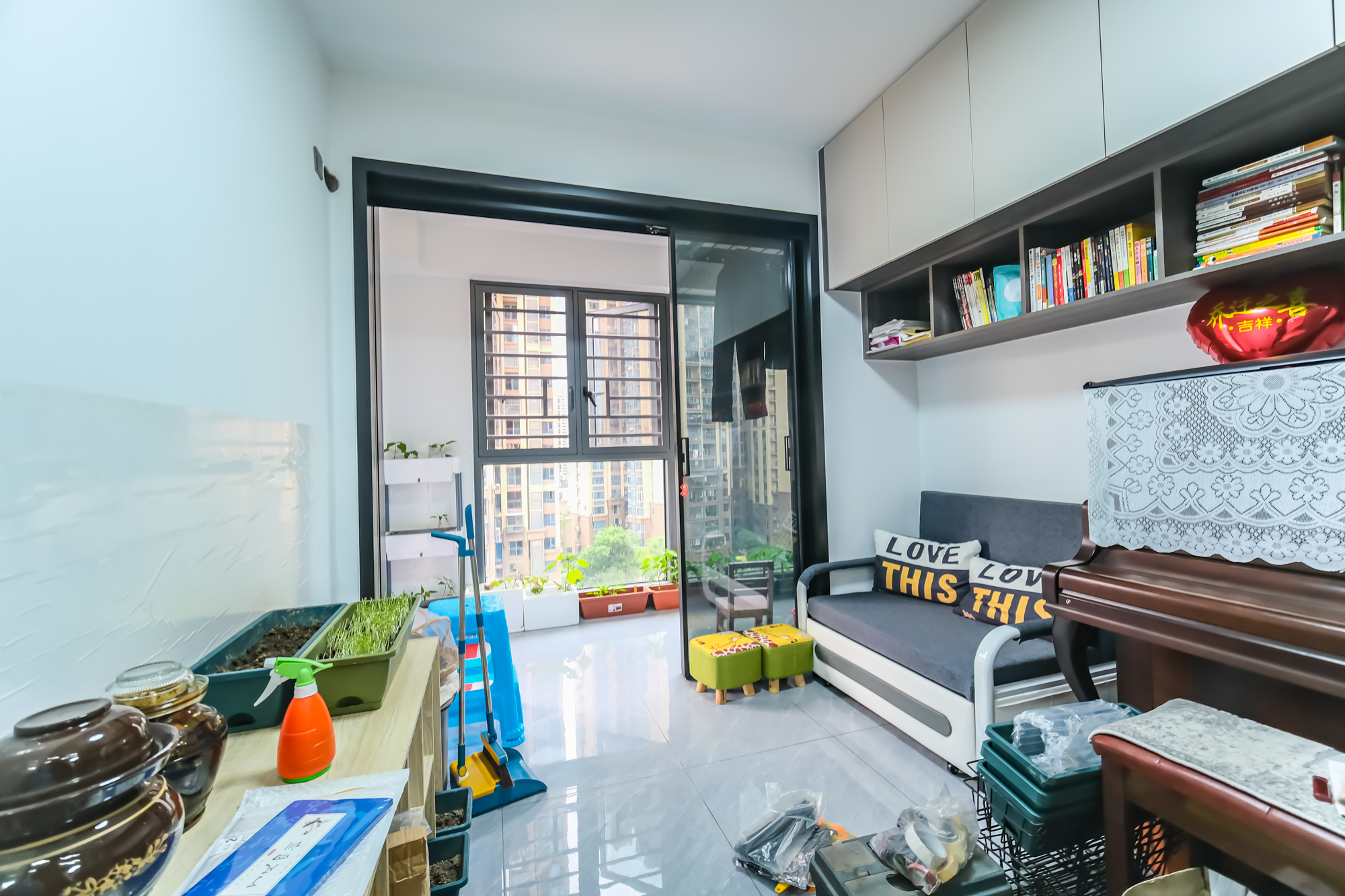 荣盛花语城 3室2厅1卫 95.0万 荣盛花语城 3室2厅1卫 95.0万卧室