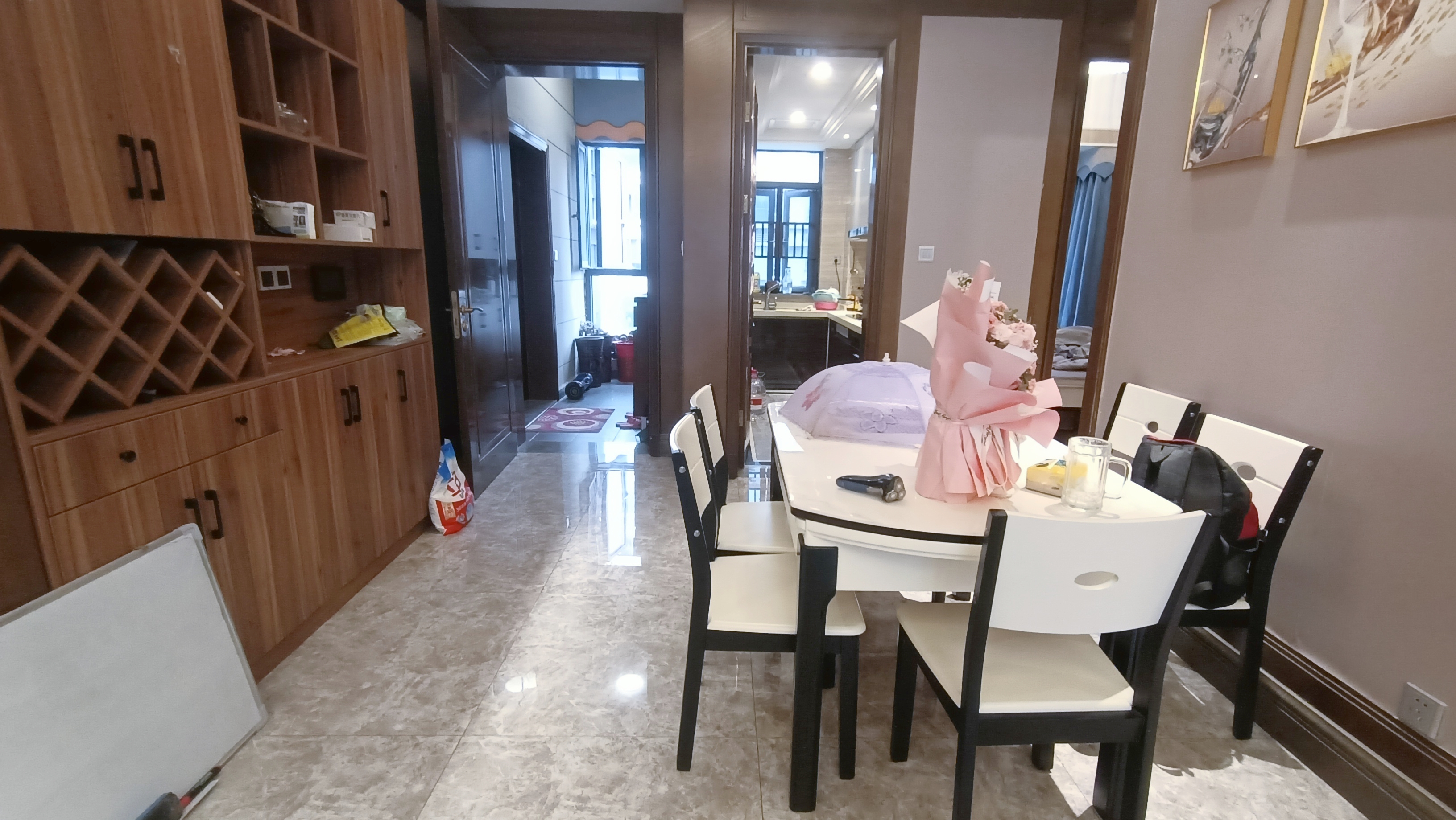 恒大林溪郡 3室2厅2卫 108.0万 恒大林溪郡 3室2厅2卫 108.0万室内图